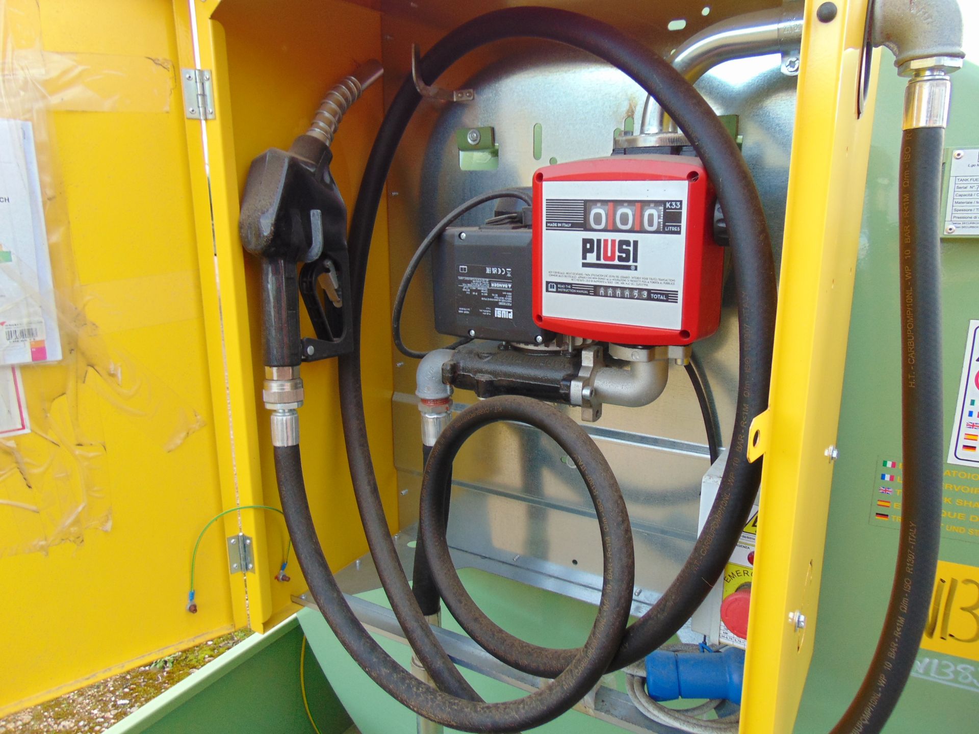 NEW UNUSED Emiliana Serbatoi 2023 TF3/50 3172 litre BUNDED Diesel Fuel Tank - Image 5 of 10