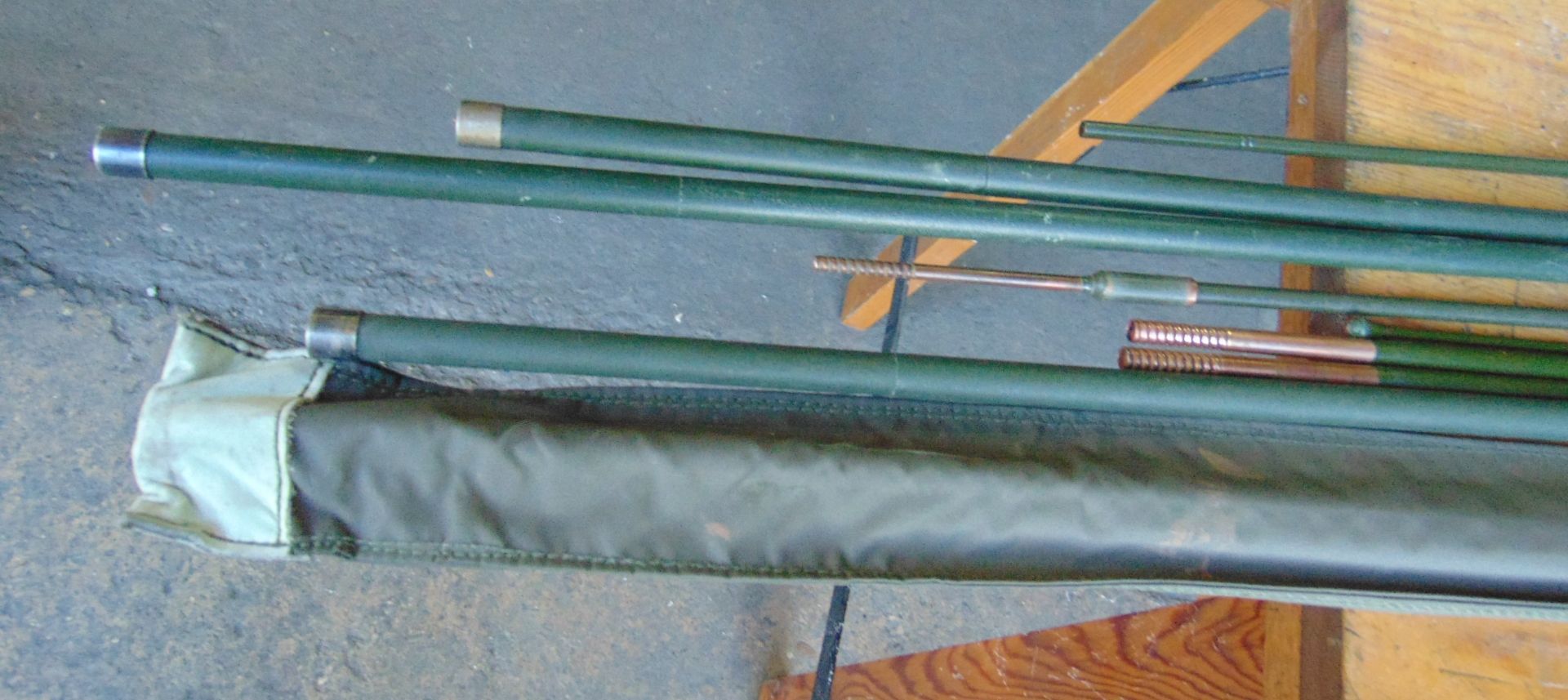 10 x Unissued Clansman Antenna Rods - Image 4 of 4