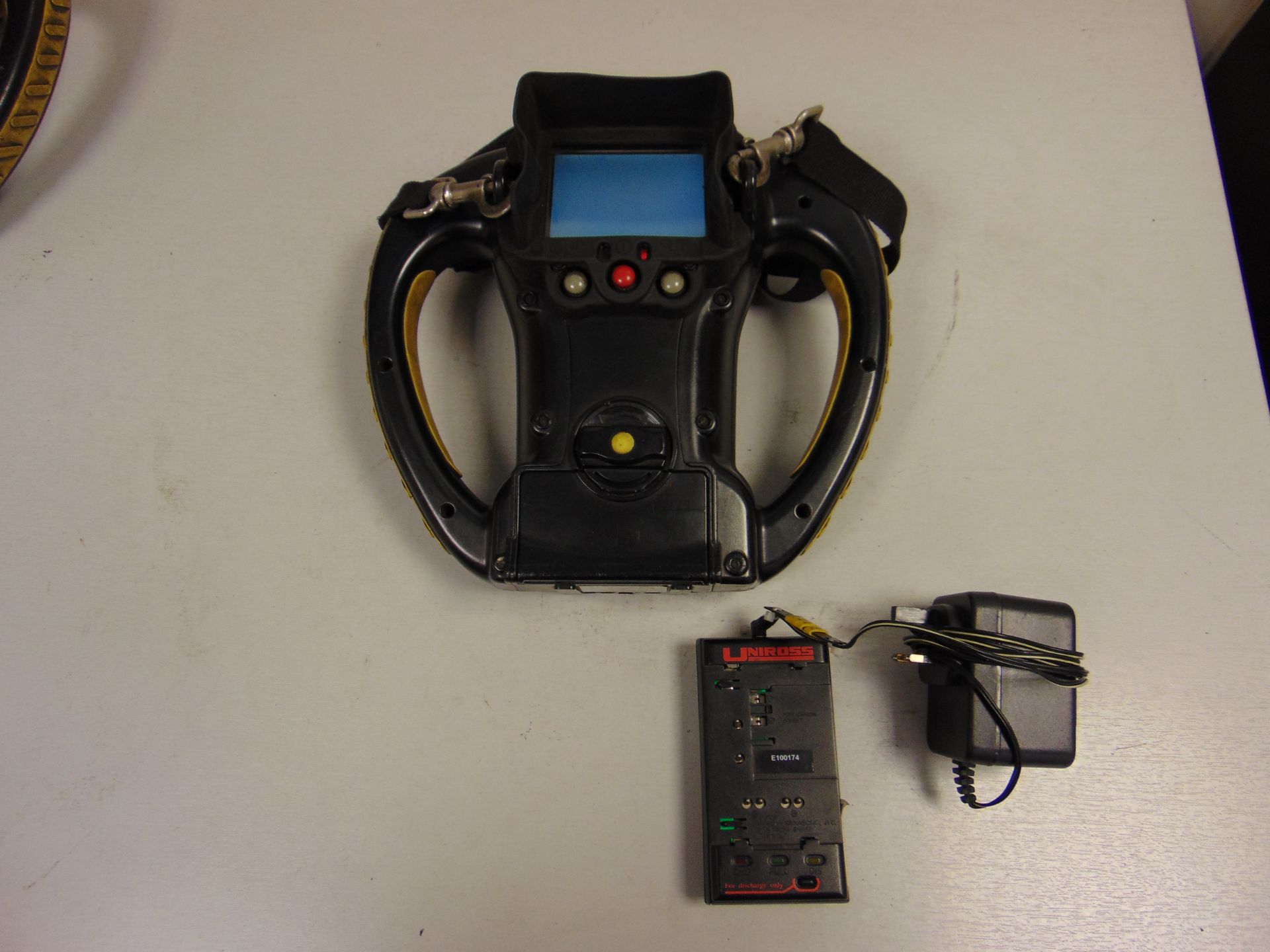 Argus 3 E2V Thermal Imaging Camera w/ Battery & Charger - Image 2 of 8