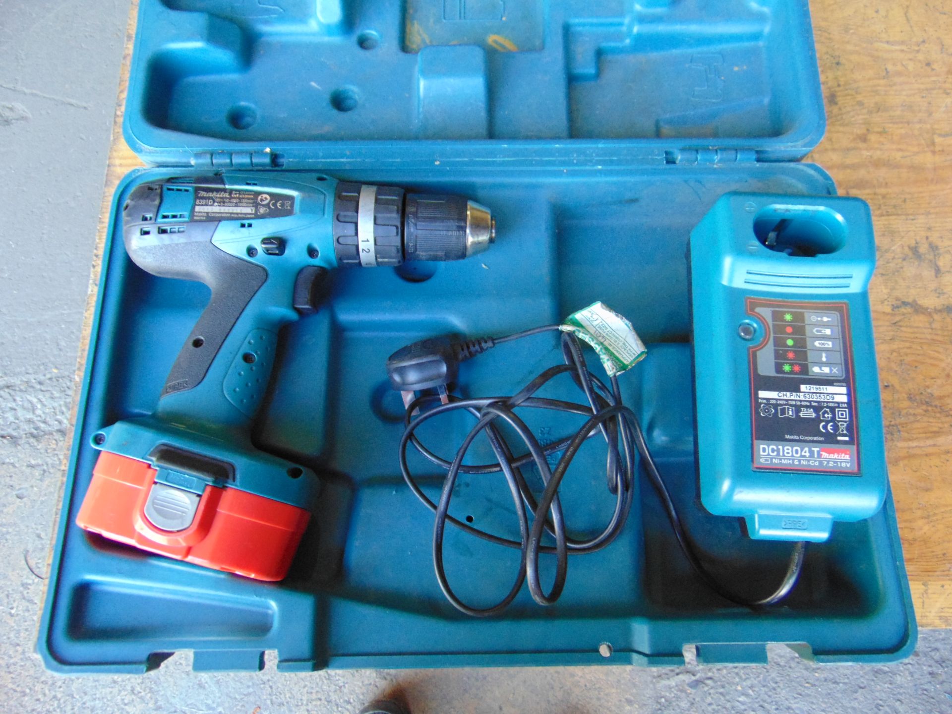 Makita Cordless Power Drill in Hard Case w/ Battery & Charger - Image 2 of 3