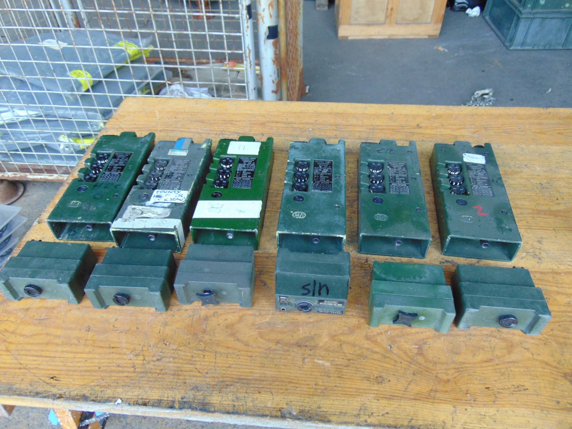 6 x Clansman UK/RT 349 Transmitter Receivers c/w Battery Pack - Image 5 of 5