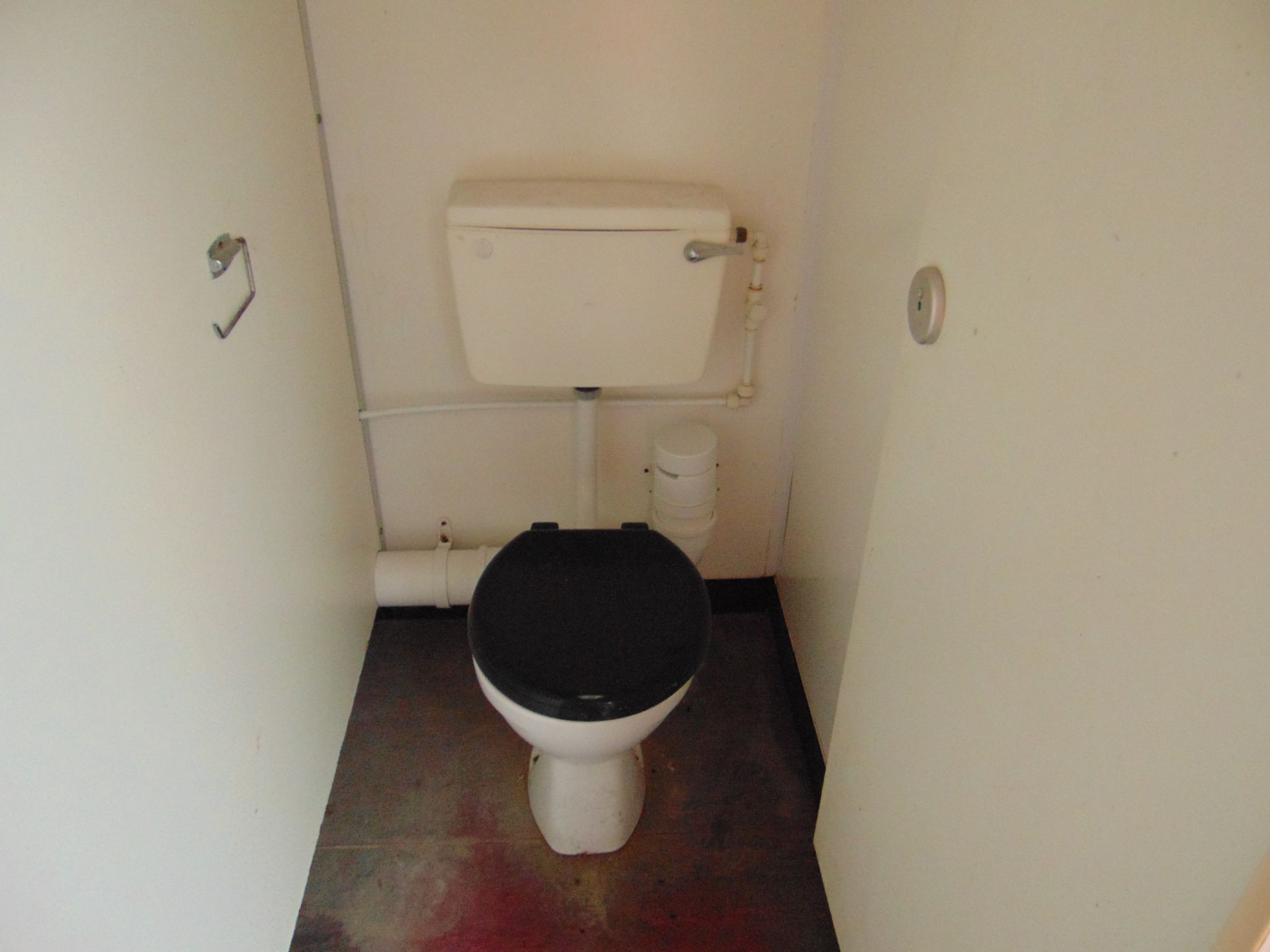 Male / Female Dual Compartment Toilet Block - Bild 12 aus 24