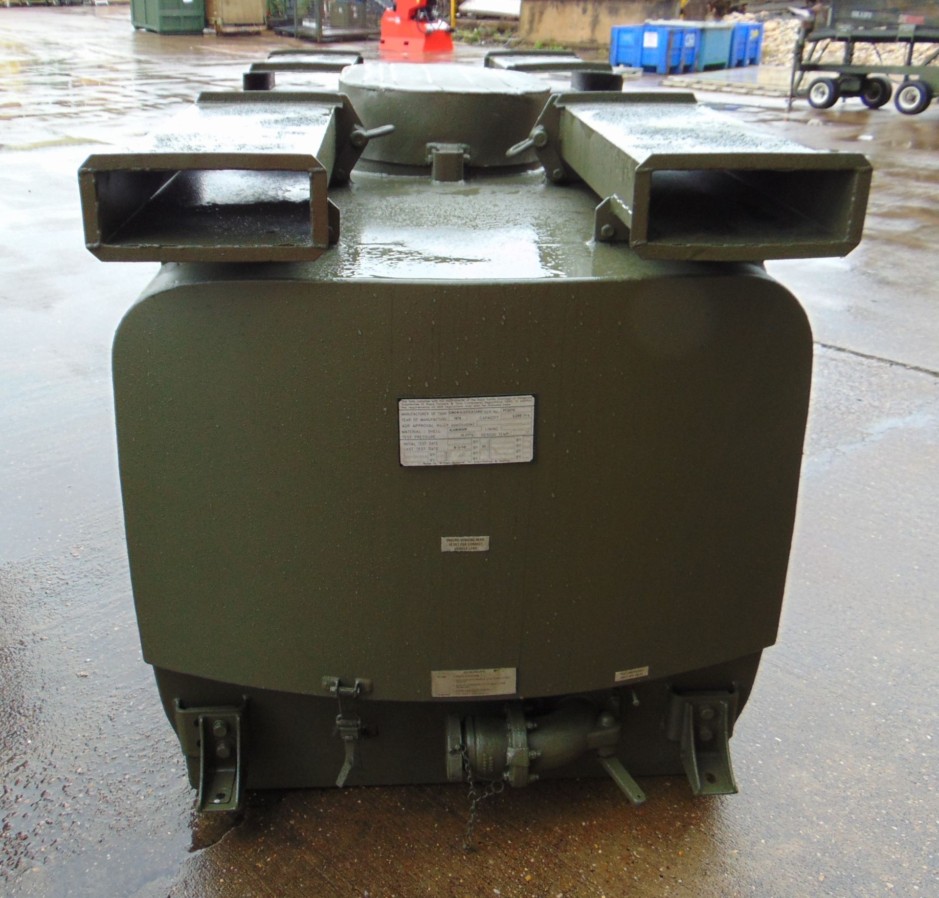 Gloster Saro 2,200 Ltr Aluminium Fuel / Fluid Distribution Tank - Image 5 of 15