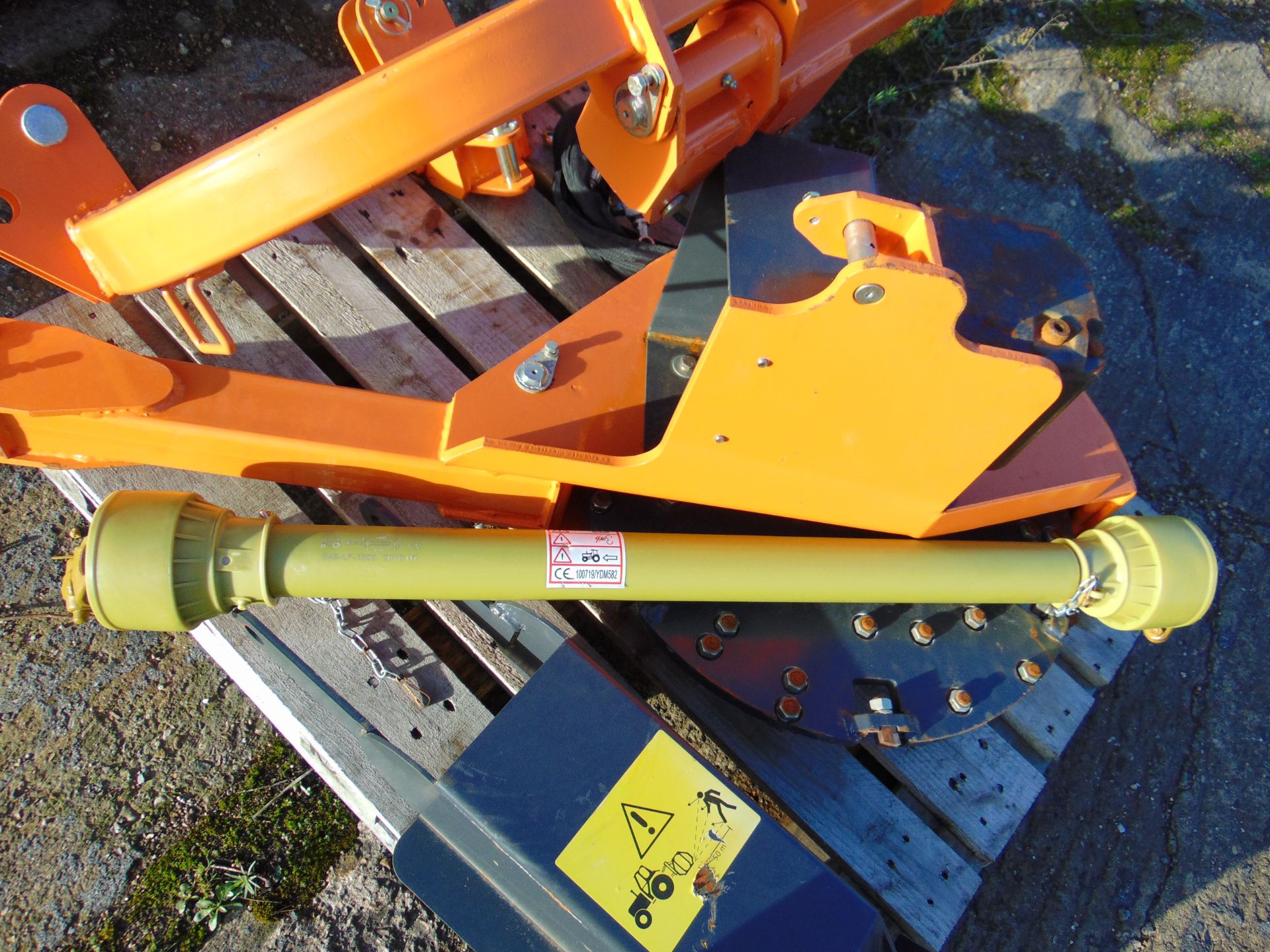 New Unused Hardlife SG24 3-Point Linkage Stump Grinder w /PTO Shaft as shown - Image 8 of 14