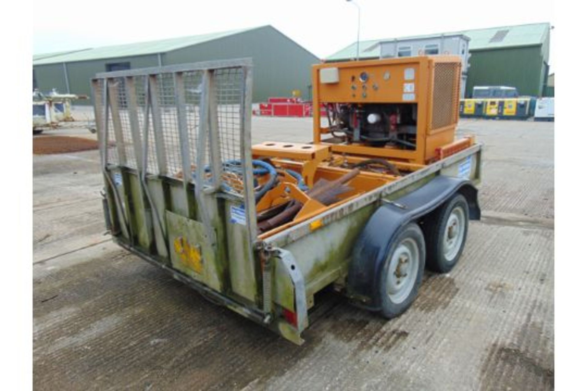 HPU-40 Trailer Mounted 40 ton Pipe Bursting Rig and Hoses - Image 6 of 21