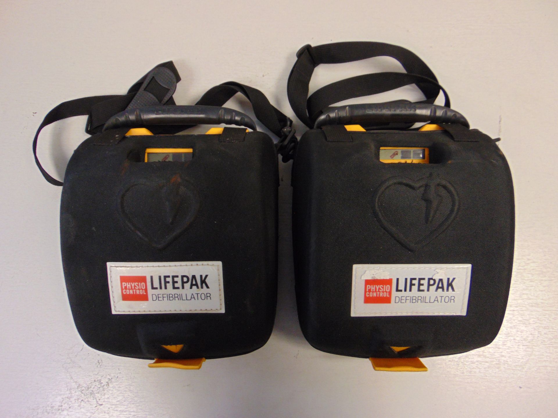 You are bidding on 2 x Physio-Control Lifepak CR Plus Defibrillator Units - Fully Automatic - Image 2 of 3