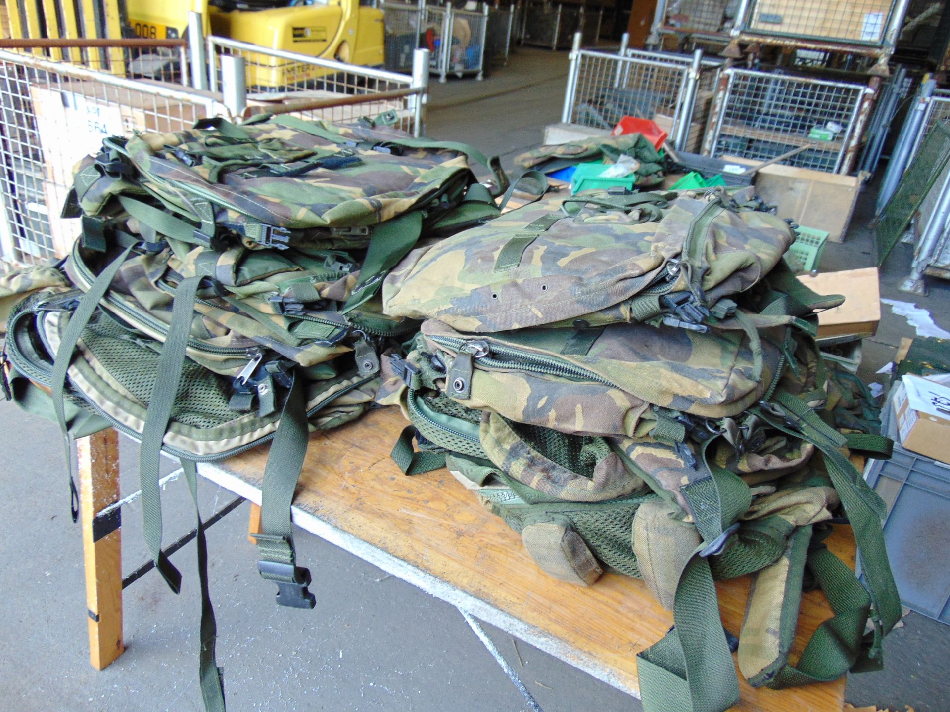 8 x DPM Camo Radio Packs Clansman Etc - Image 4 of 6