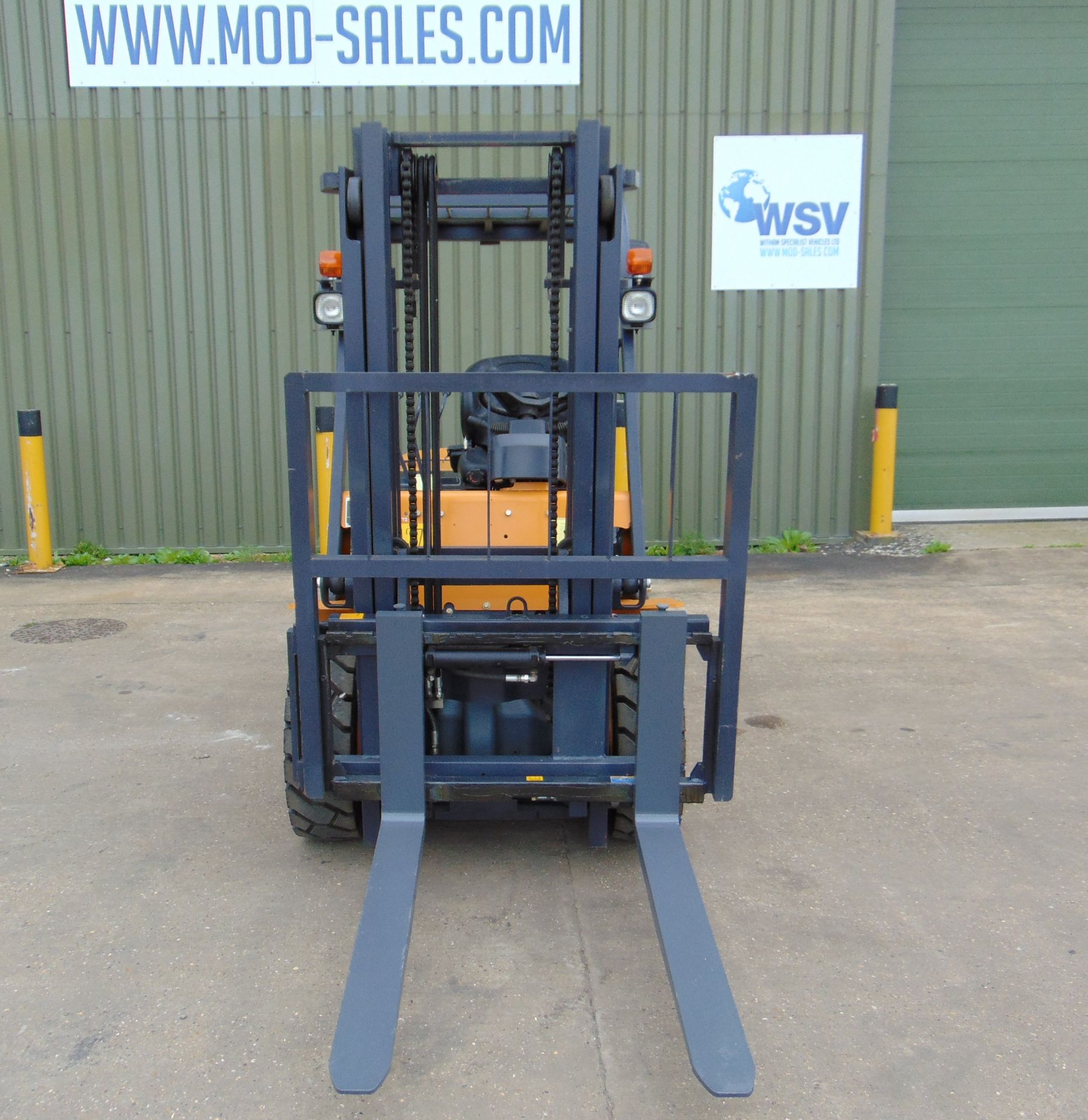 2023 Apache HH30Z - 3 Ton 2 Stage Diesel Fork Lift Truck - Image 30 of 35