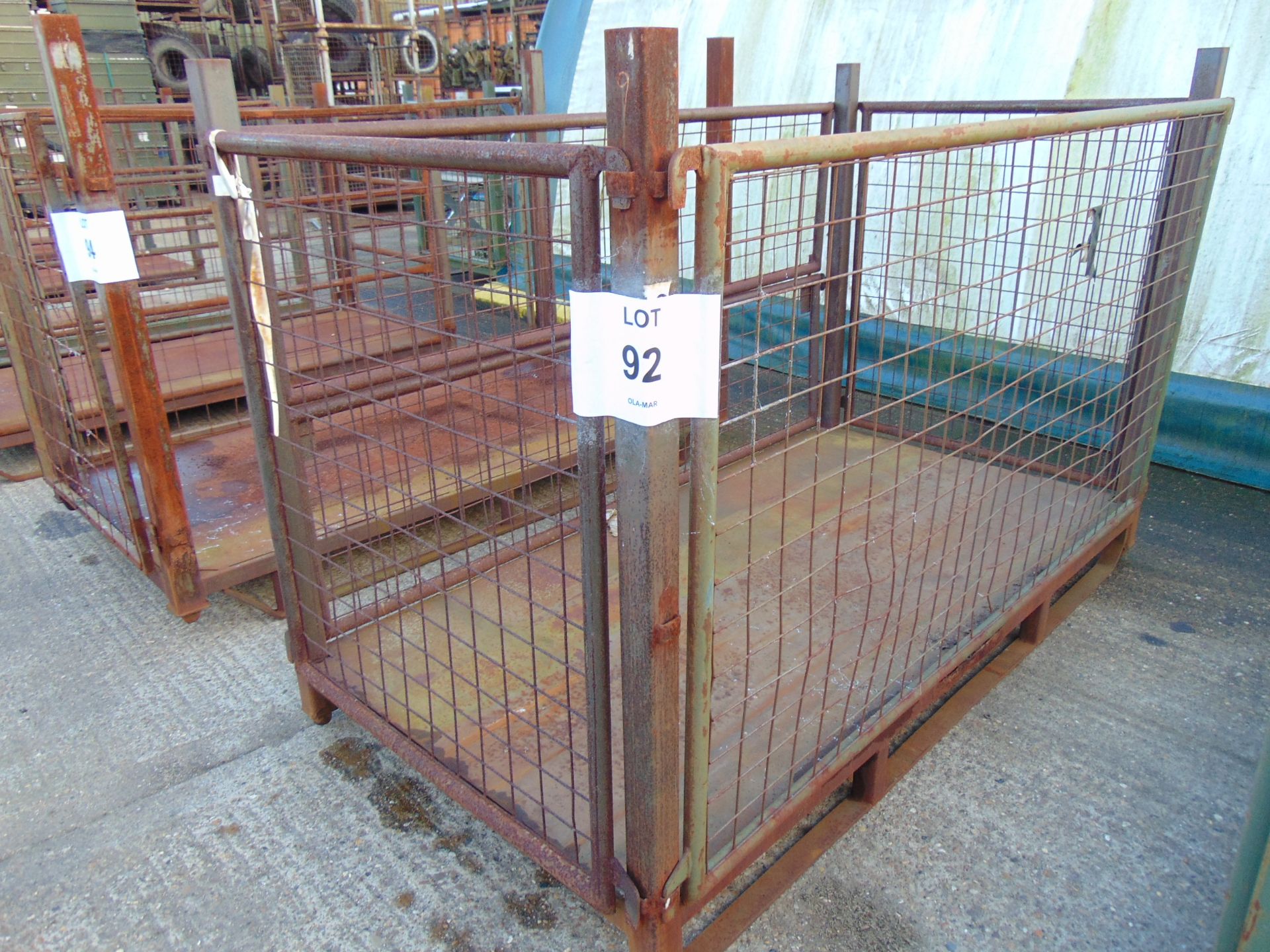 MOD Heavy Duty Stacking Steel Stillage Post Pallet