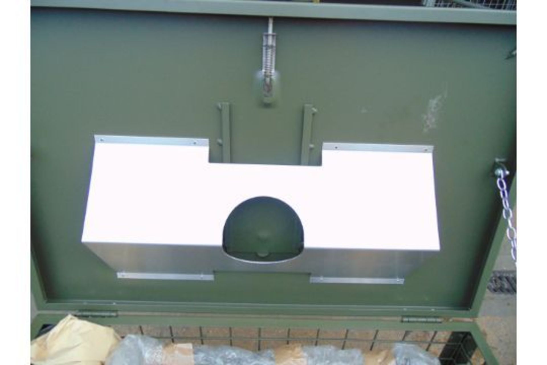 New Unissued GHS 3 15kw Multifuel (Diesel / Kerosene) Temporary Accommodation Heater c/w Accessories - Image 2 of 7