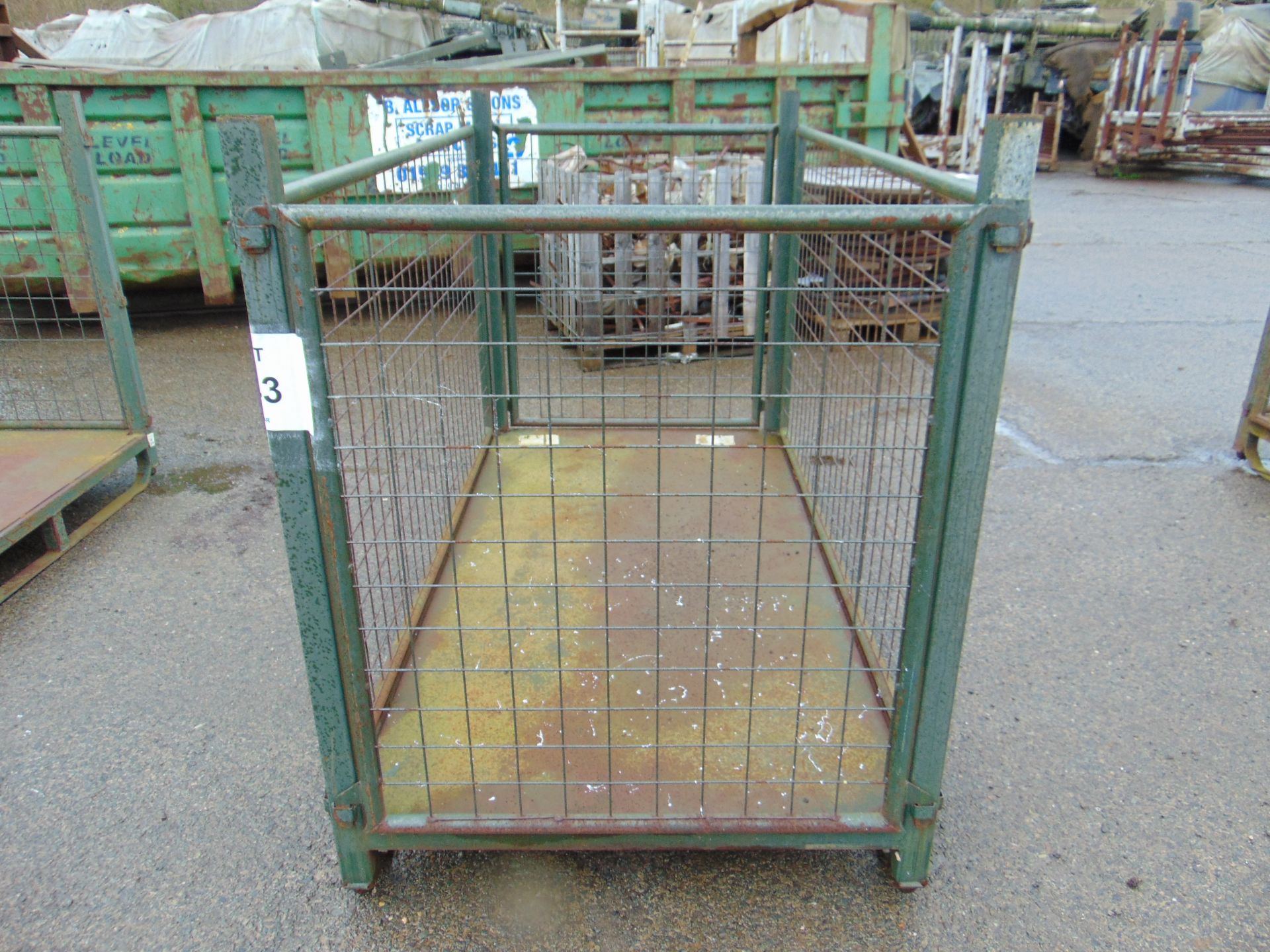 Heavy Duty MOD Steel Stacking Stillage w/ Removeable Side Bars & Corner Posts - Image 3 of 3