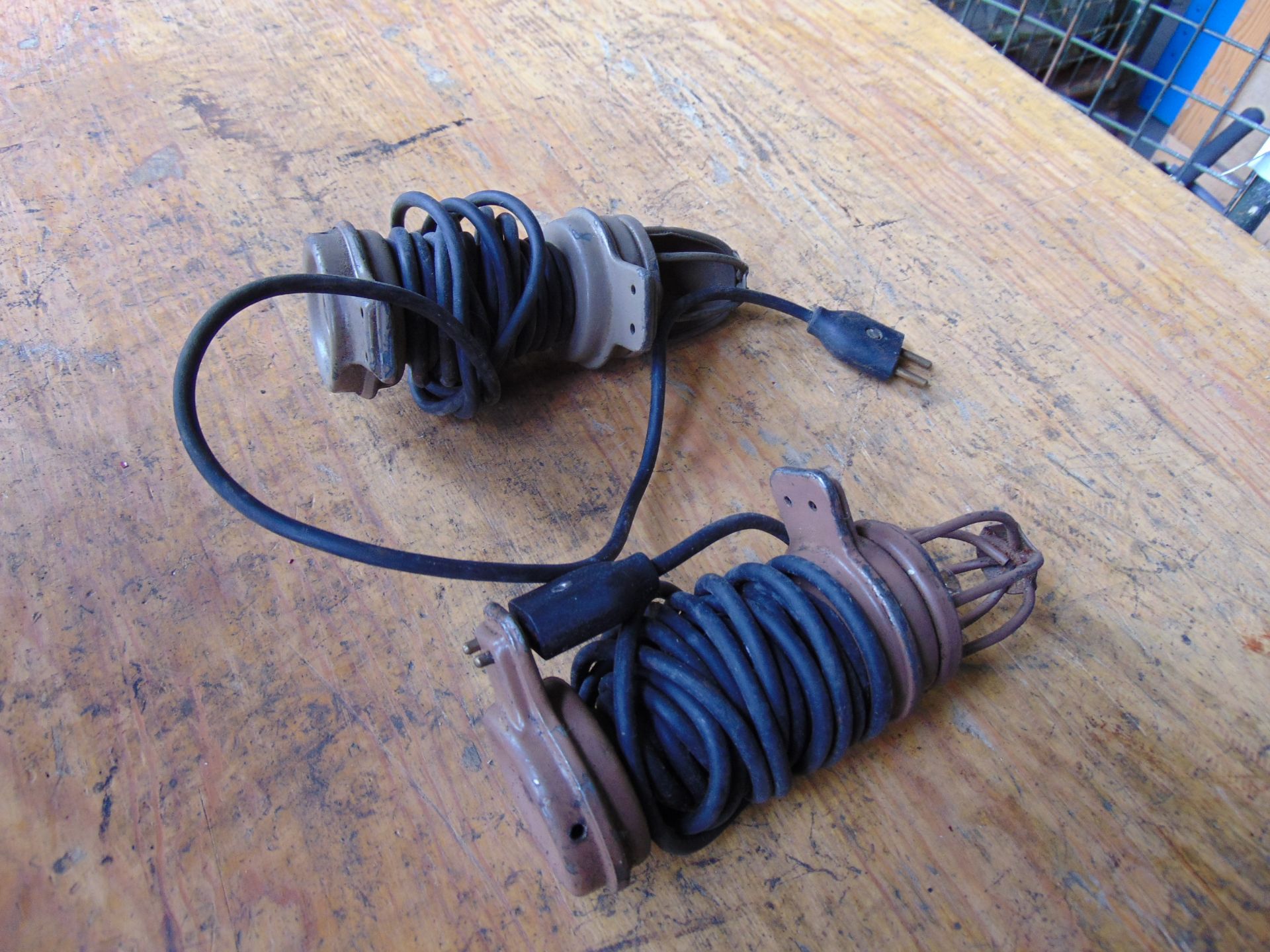 2 x Land Rover Series Inspection Lamps c/w Lead and Plug - Image 3 of 6