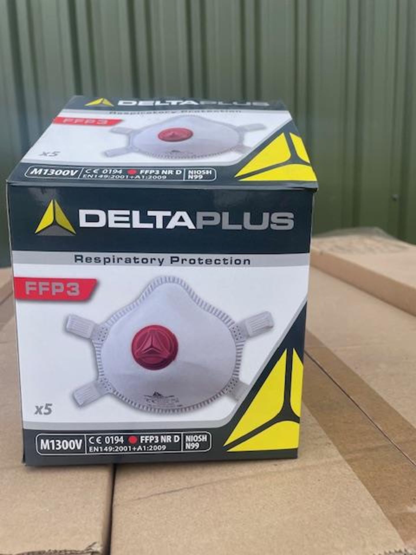 1 PALLET OF 1100 NEW UNUSED DELTA PLUS HIGH QUALITY DUST RESPIRATOR MASKS CE MARKED WITH VALVE