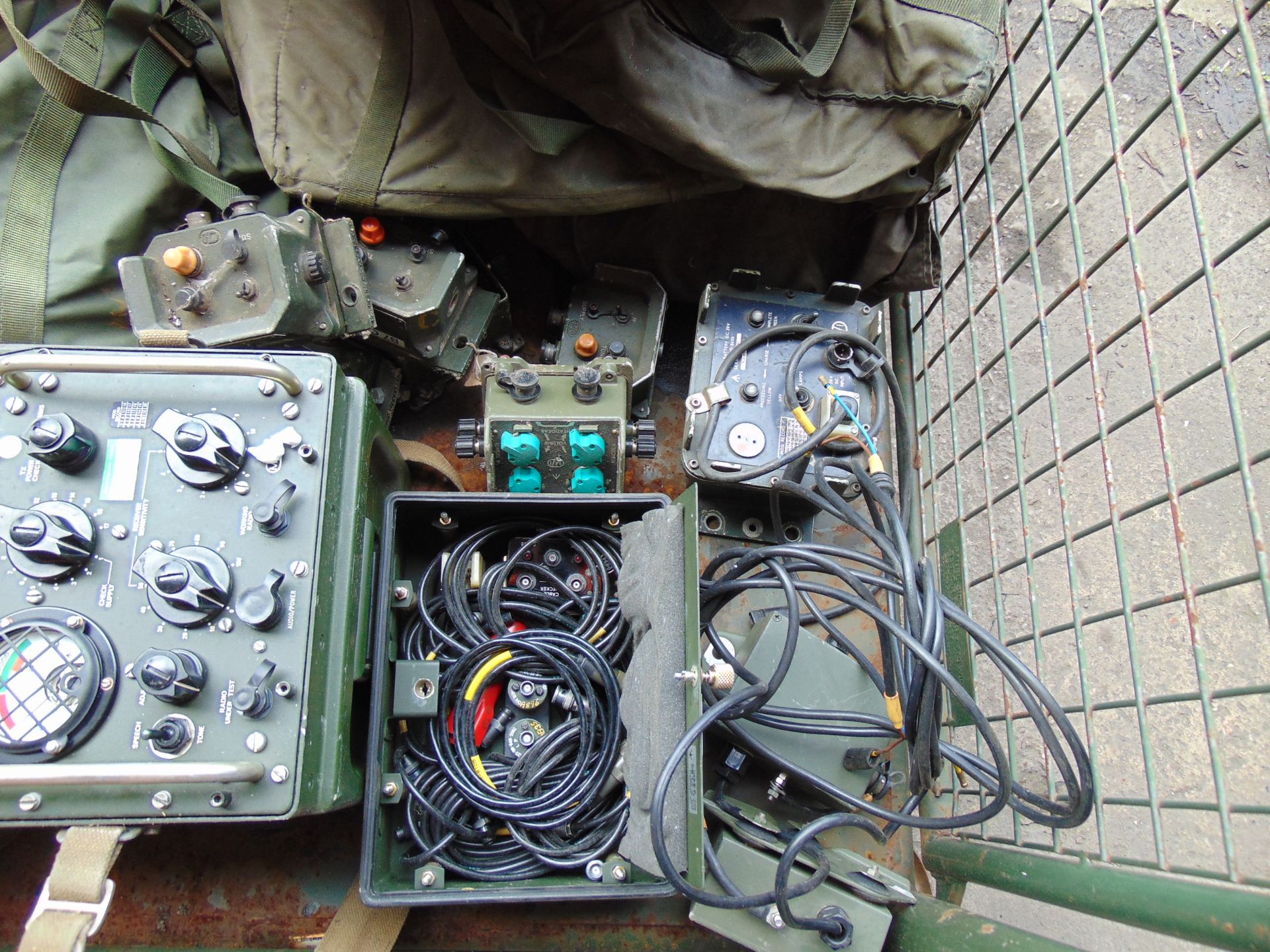 1 x Stillage of Clansman Radio Equipment Inc Antennas, Speaker, Test Sets, Chargers etc - Image 2 of 10