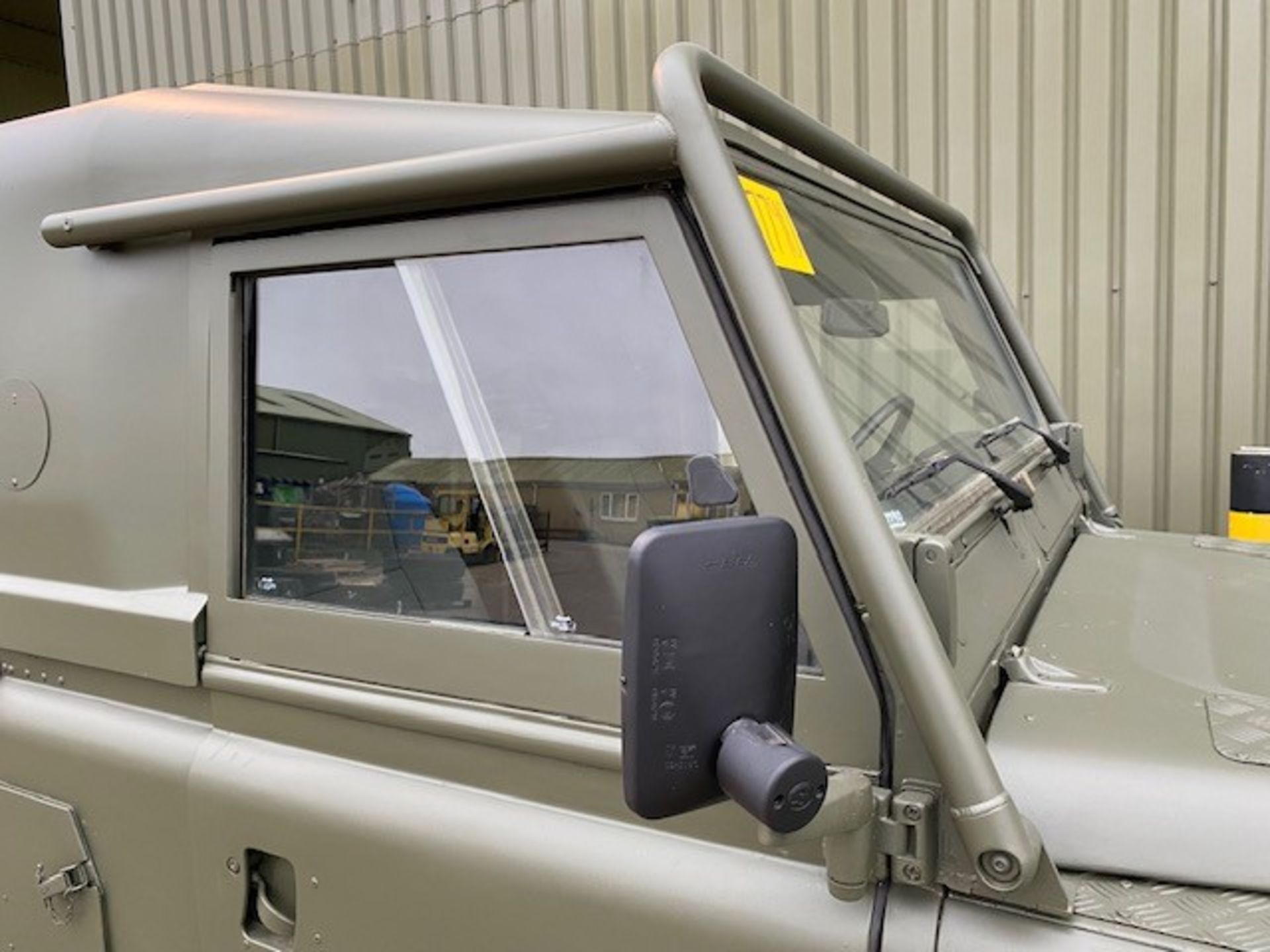 Land Rover Defender 110 Tithonus LHD - Image 15 of 54