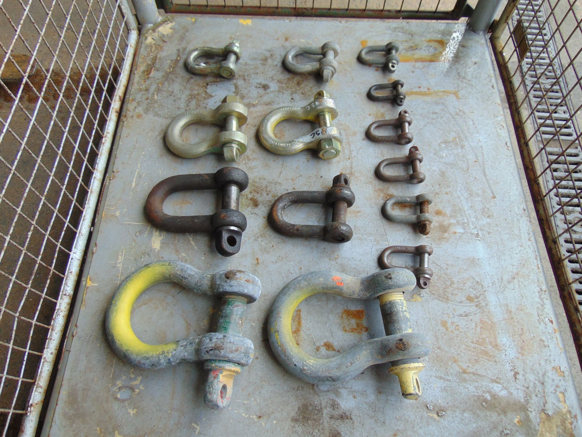 14 x Recovery D Shackles 50 ton to 3 ton - Image 4 of 5