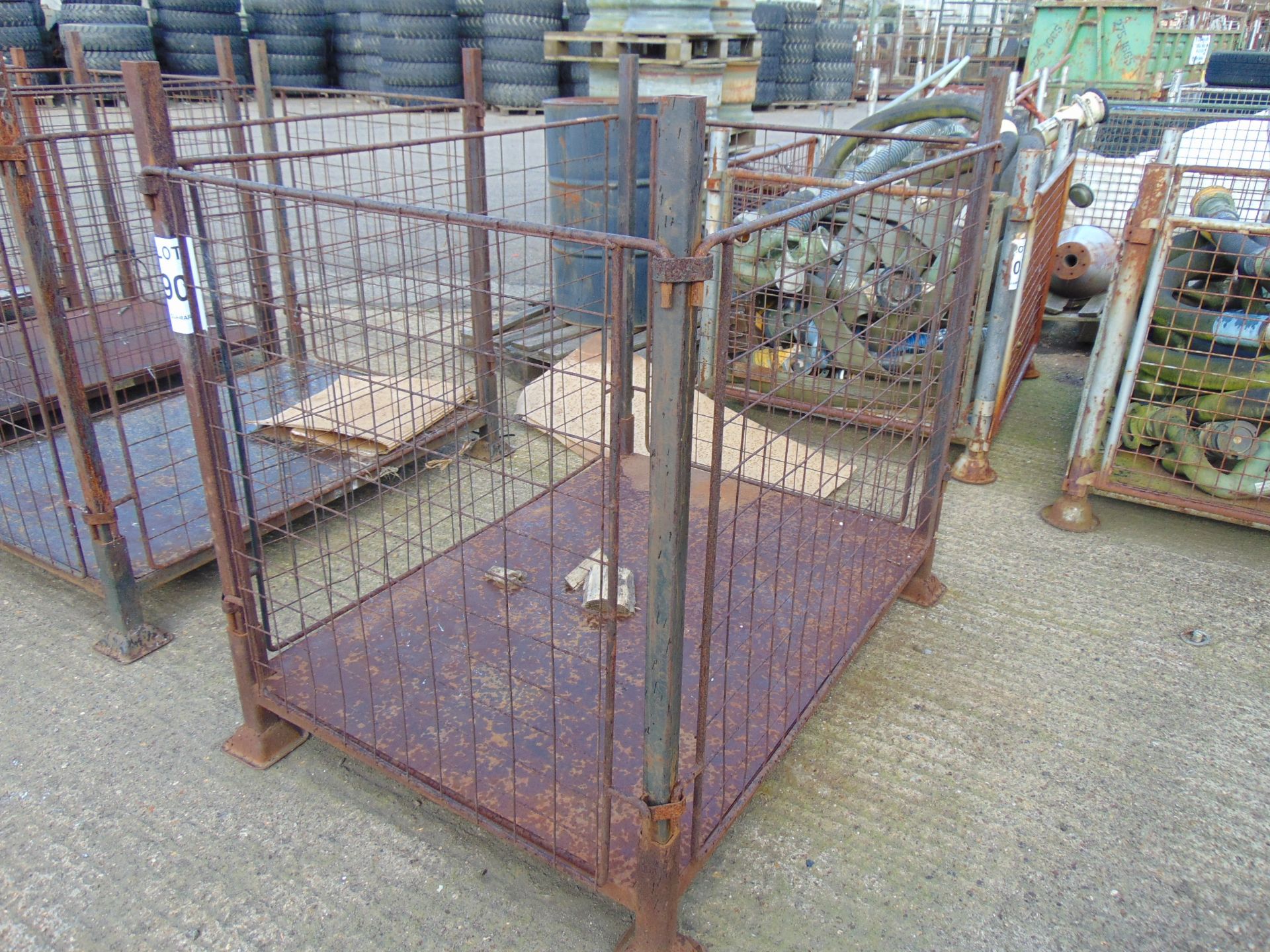 Steel Stacking Stillage with removeable sides and corner posts - Image 2 of 2