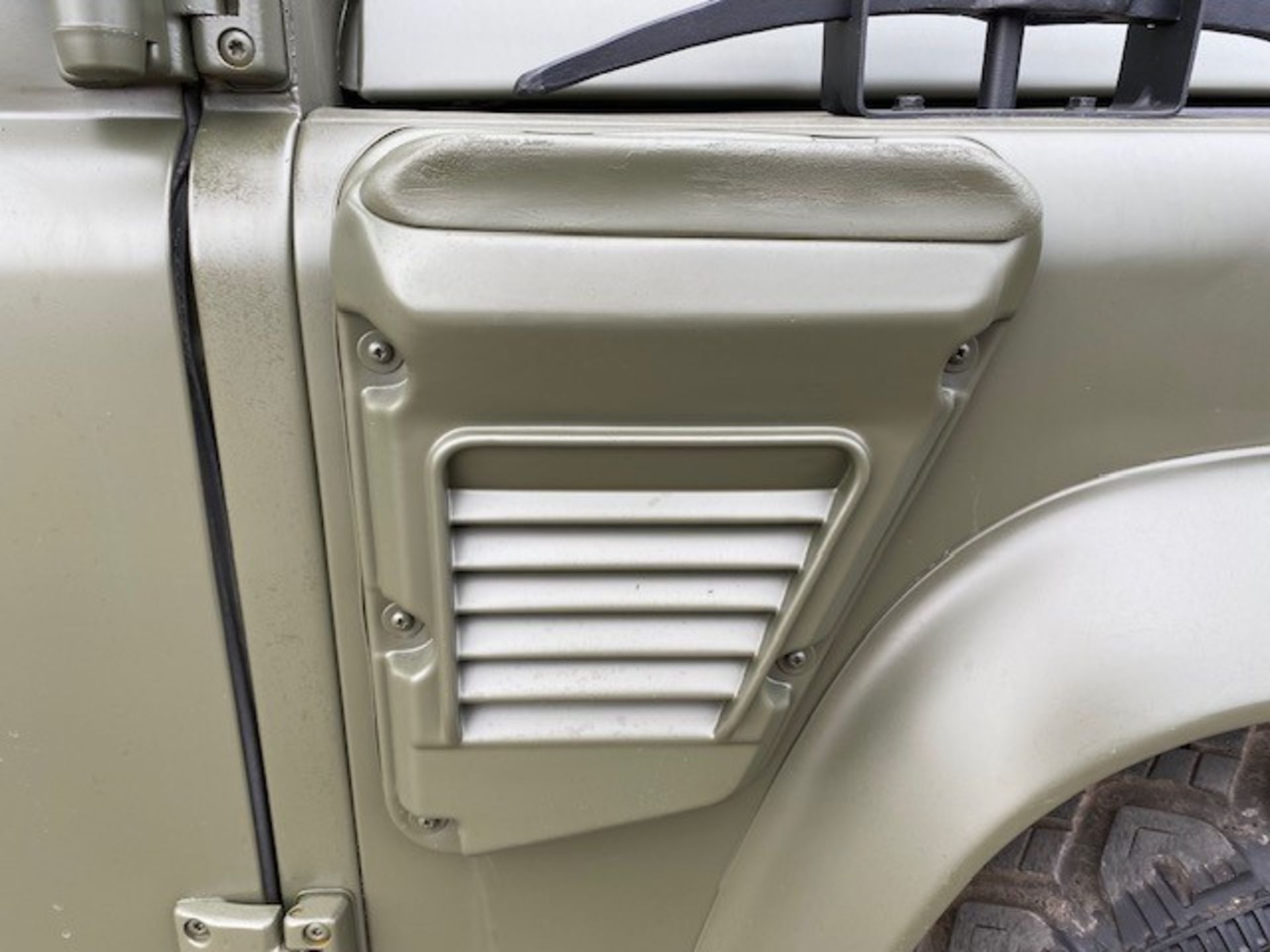 Land Rover Wolf 110 hardtop RHD - Image 40 of 53