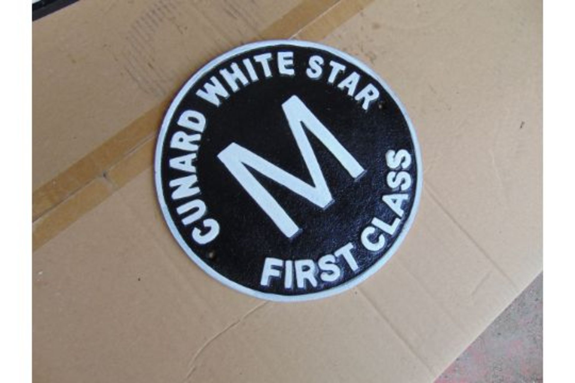 Titanic Cunard White Star First Class Hand Painted Cast Iron Wall Plaque 25cms Dia - Image 3 of 3