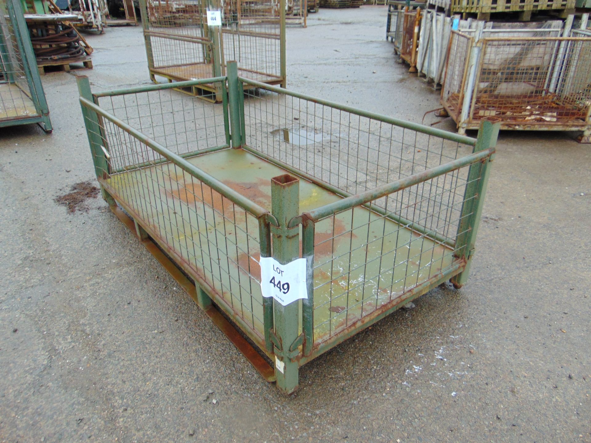 Heavy Duty MOD Steel Stacking Stillage w/ Removeable Side Bars & Corner Posts - Image 2 of 3