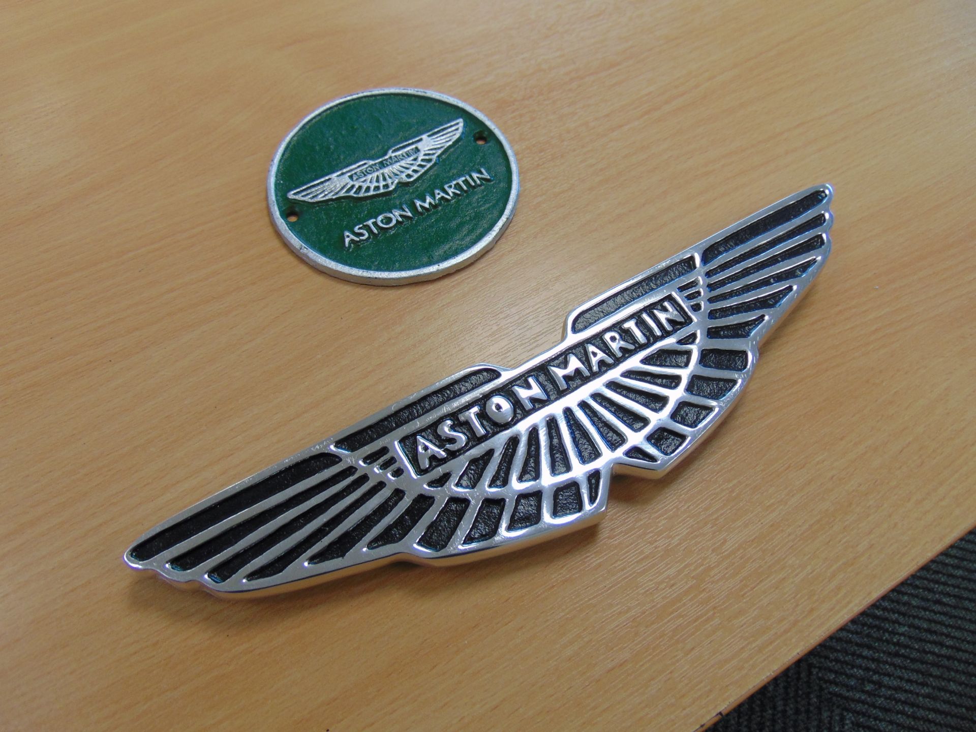 2 x Aston Martin Polished Aluminium Signs and Plaque - Image 6 of 7