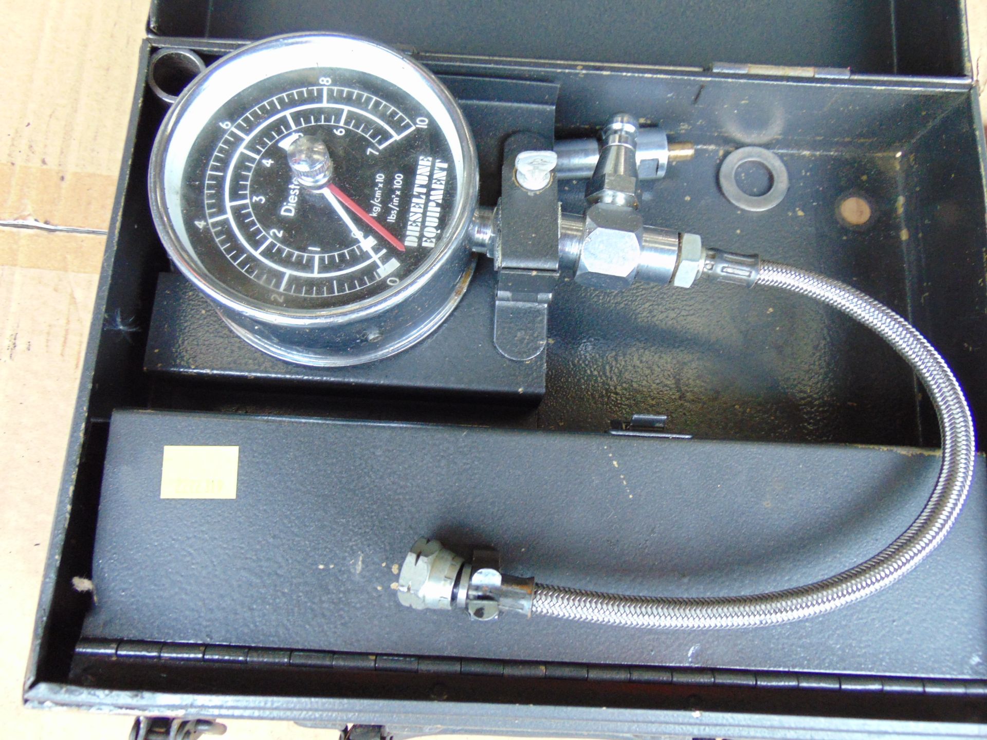 T1 Model 102 Diesel Injector Tester in Transit case from MoD - Image 2 of 6