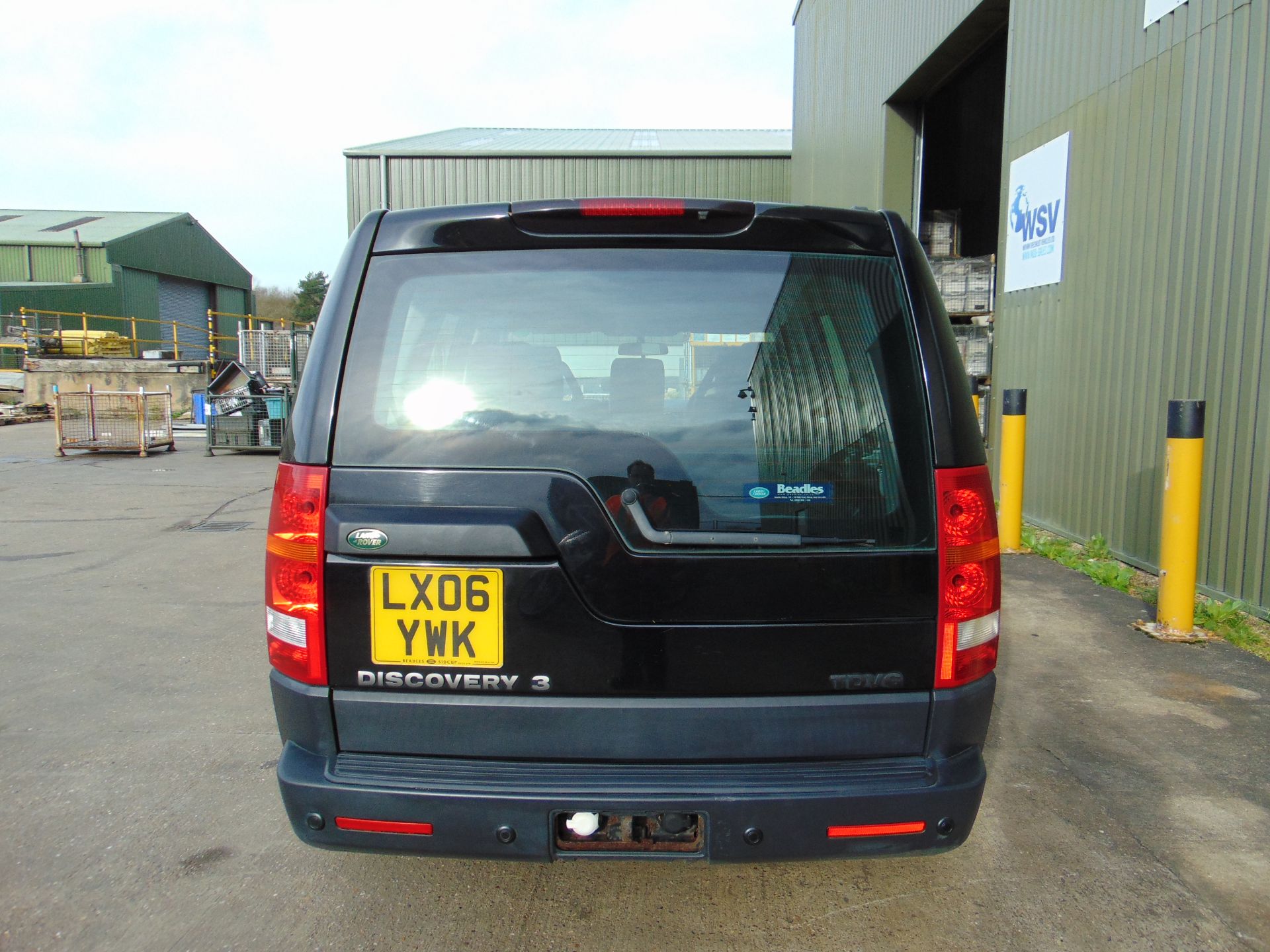 2006 Land Rover Discovery 3 TDV6 2.7 Ltr Auto - 4WD - 5 dr 7 Seater - Black - Image 10 of 49