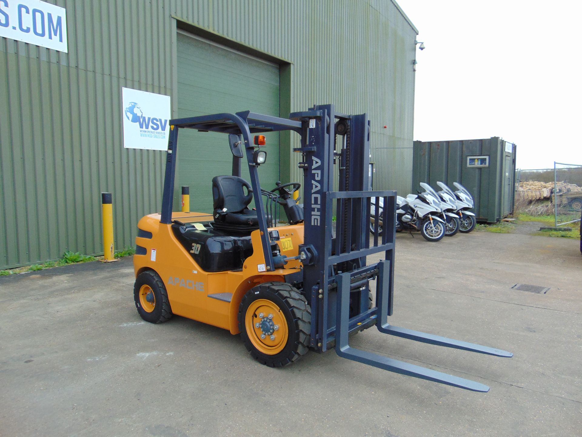 2023 Apache HH30Z - 3 Ton 2 Stage Diesel Fork Lift Truck - Image 3 of 35
