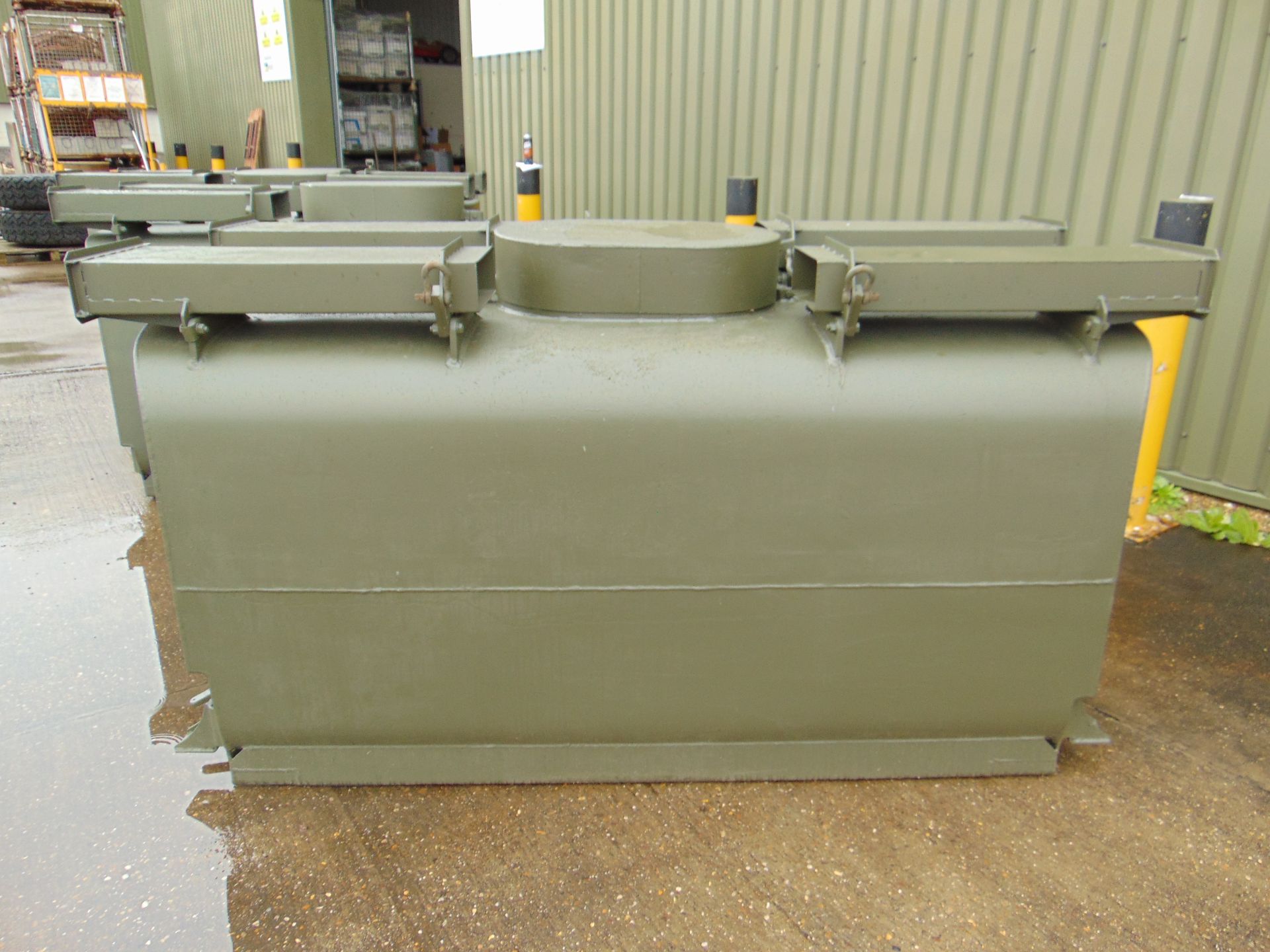 Gloster Saro 2,200 Ltr Aluminium Fuel / Fluid Distribution Tank - Image 6 of 16