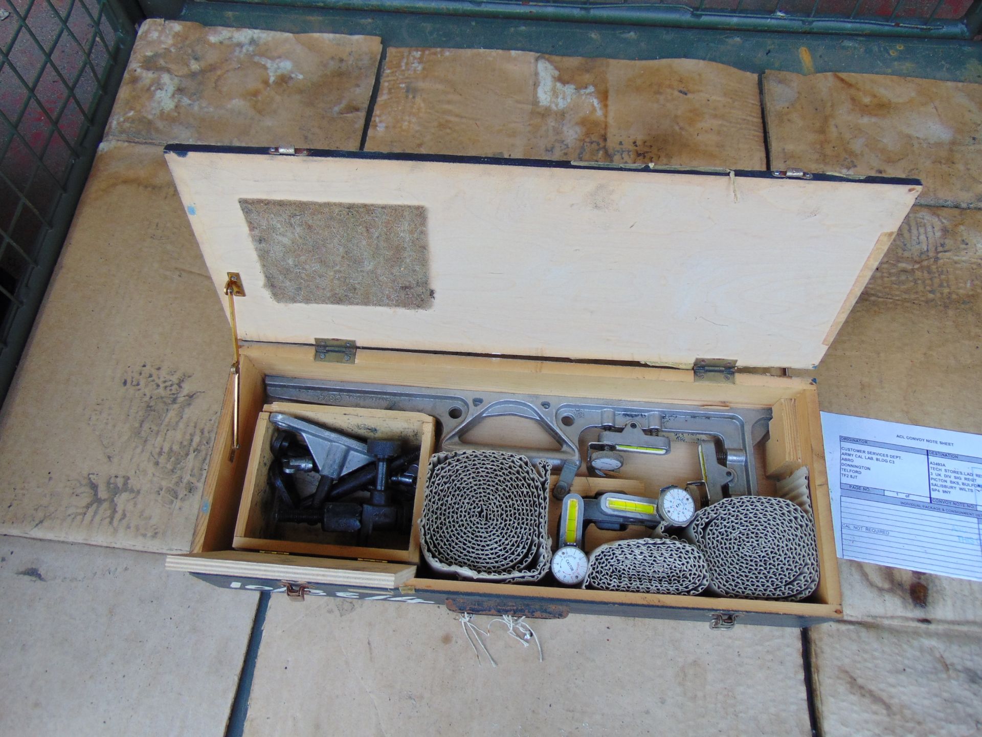 New Unissued Dunlop Wheel, Camber, Castor and King Pin Gauge Kit in Transit Case from MoD - Image 4 of 7