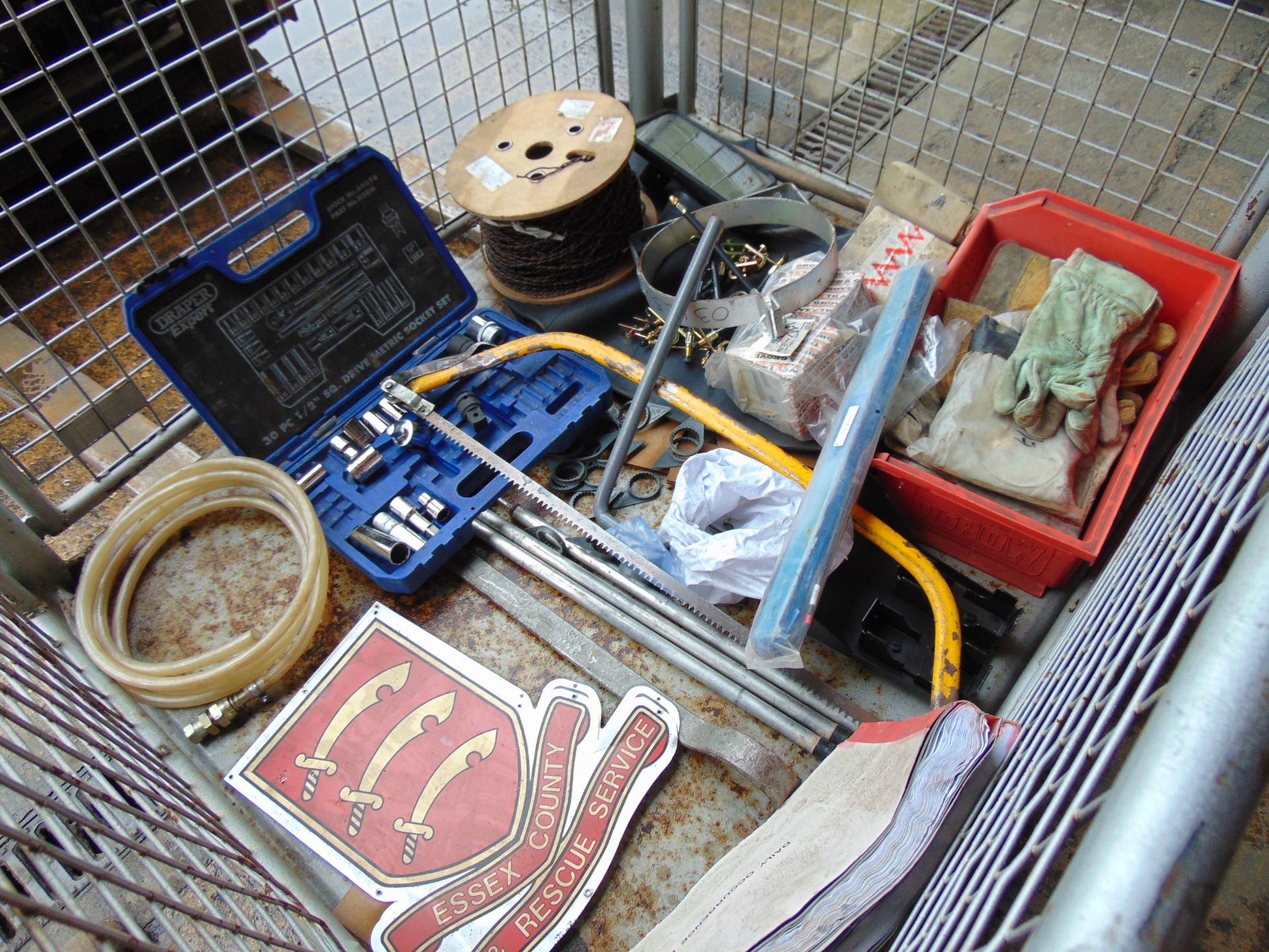 1 x Stillage of Leyland Daf Spares, Tool, Sign etc - Image 4 of 8