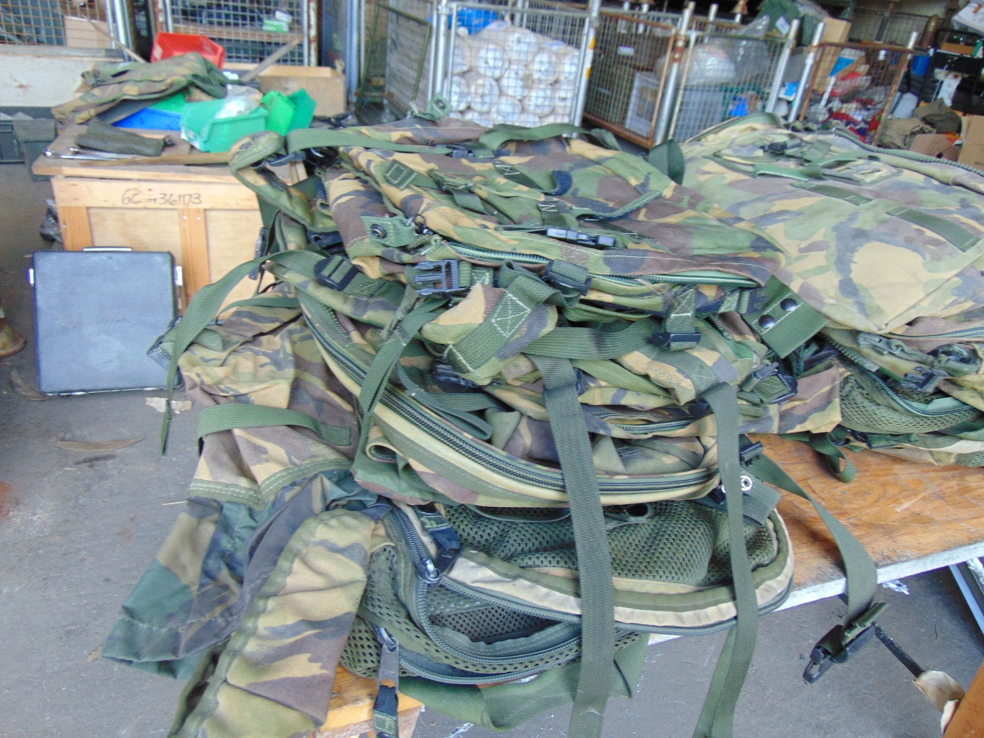 8 x DPM Camo Radio Packs Clansman Etc - Image 5 of 6