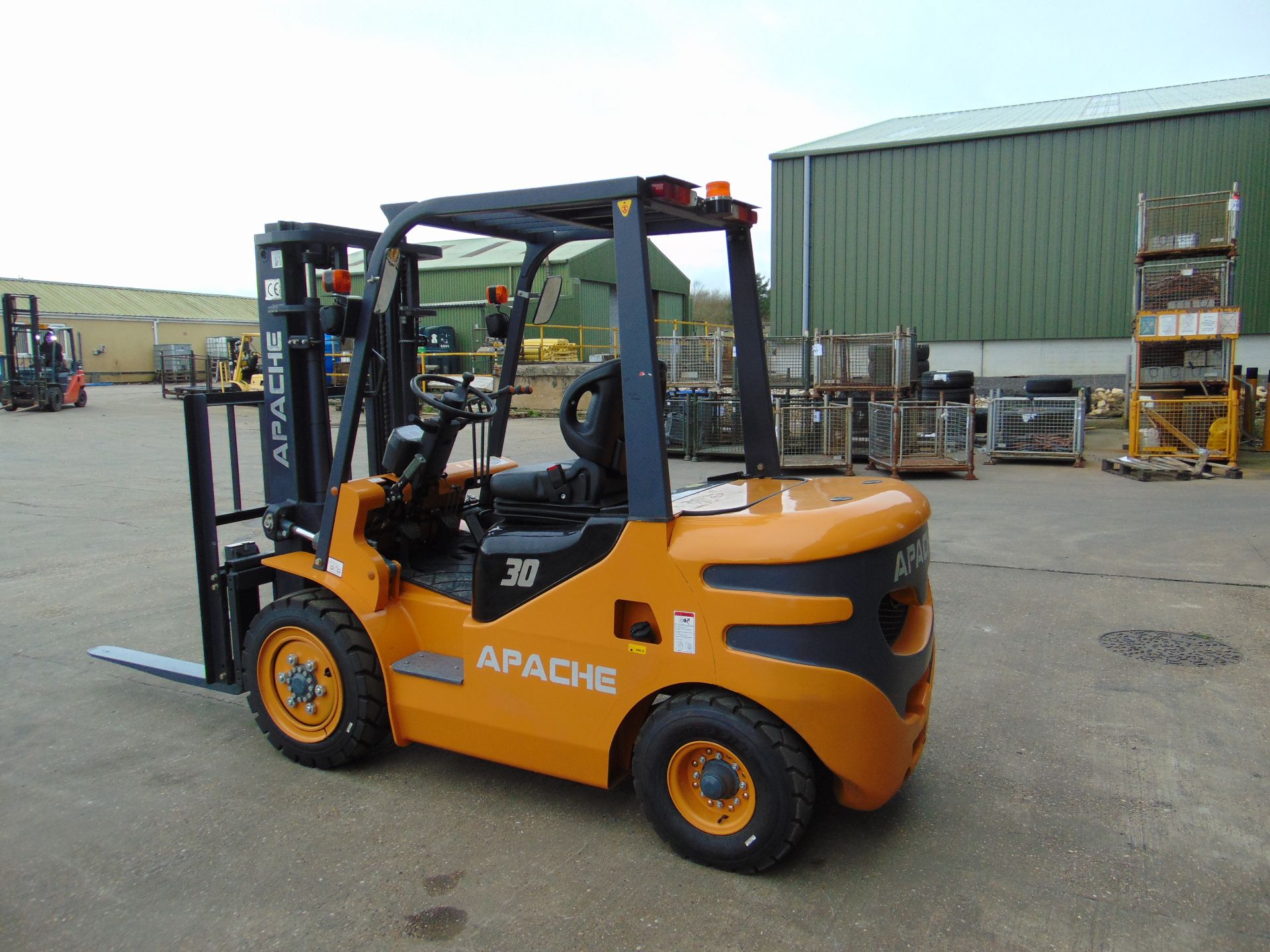 2023 Apache HH30Z - 3 Ton 2 Stage Diesel Fork Lift Truck - Image 7 of 35