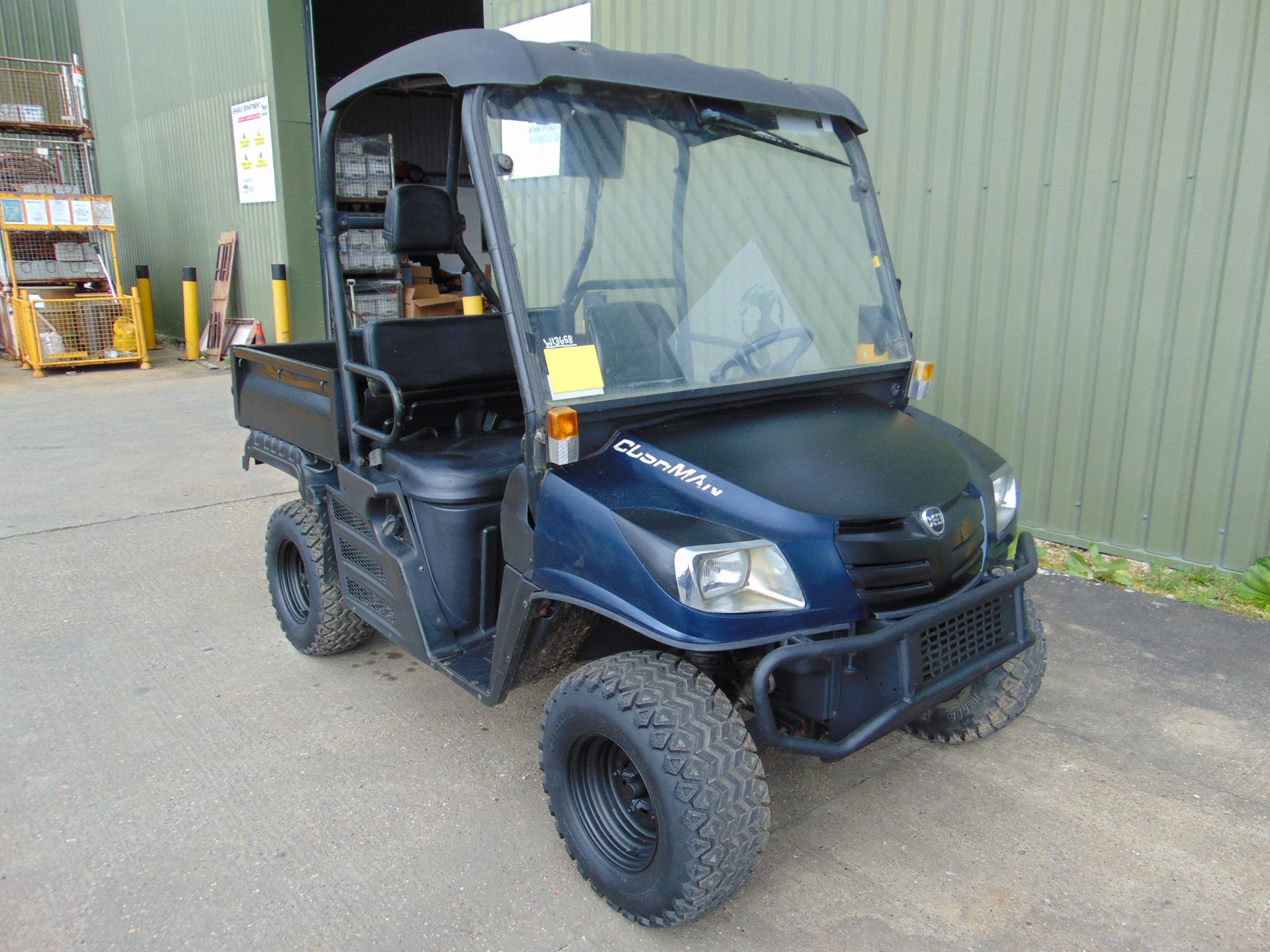 2017 Cushman 4 x 4 Diesel Utility Vehicle 783 hrs - Bild 4 aus 28