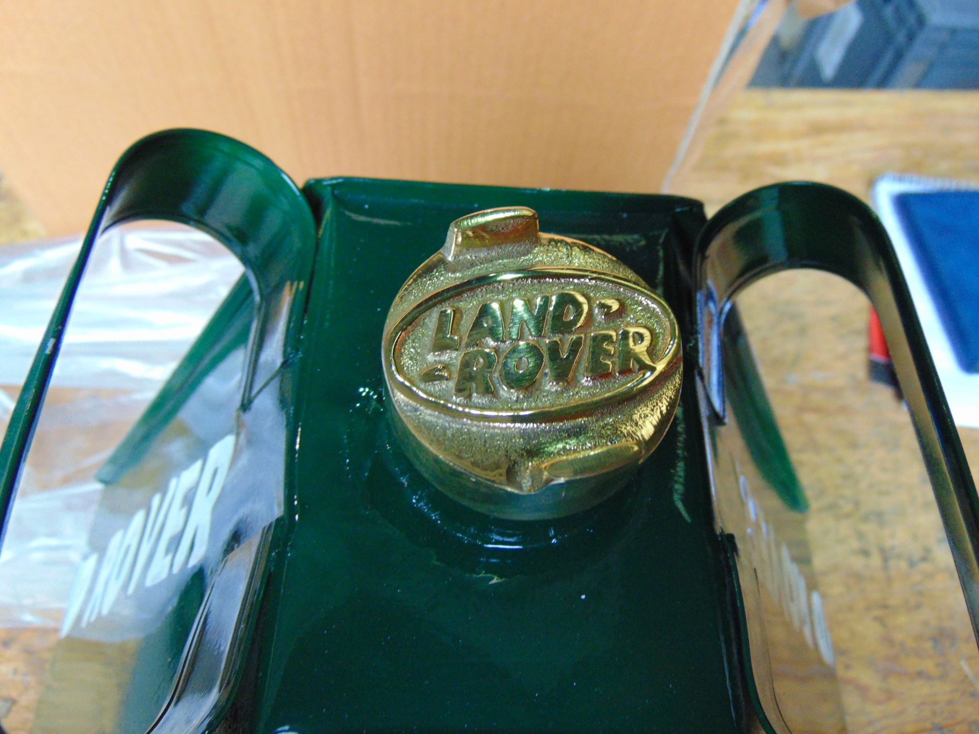 New Unissued Land Rover 1 Gall Oil/Fuel Can with Brass Cap - Image 3 of 5