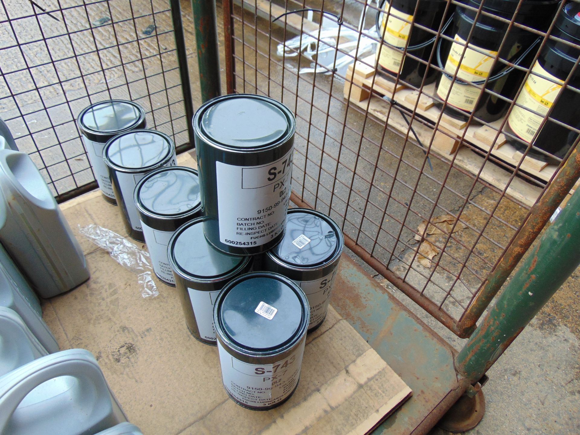 8 x 3kg Tins of PX7, high grade technical petroleum based grease for hard wearing applications
