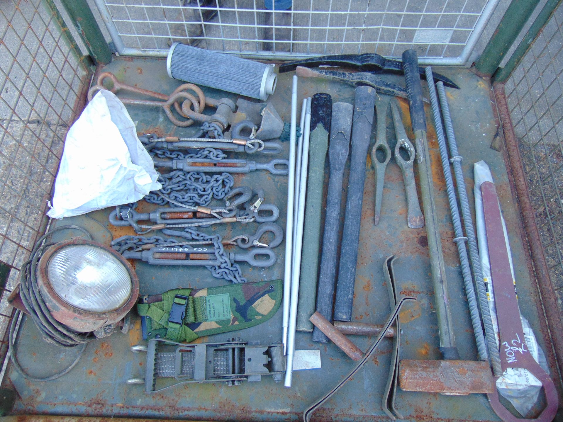 1 x Stillage Tools, Load Binders, Search Light Etc - Image 3 of 5