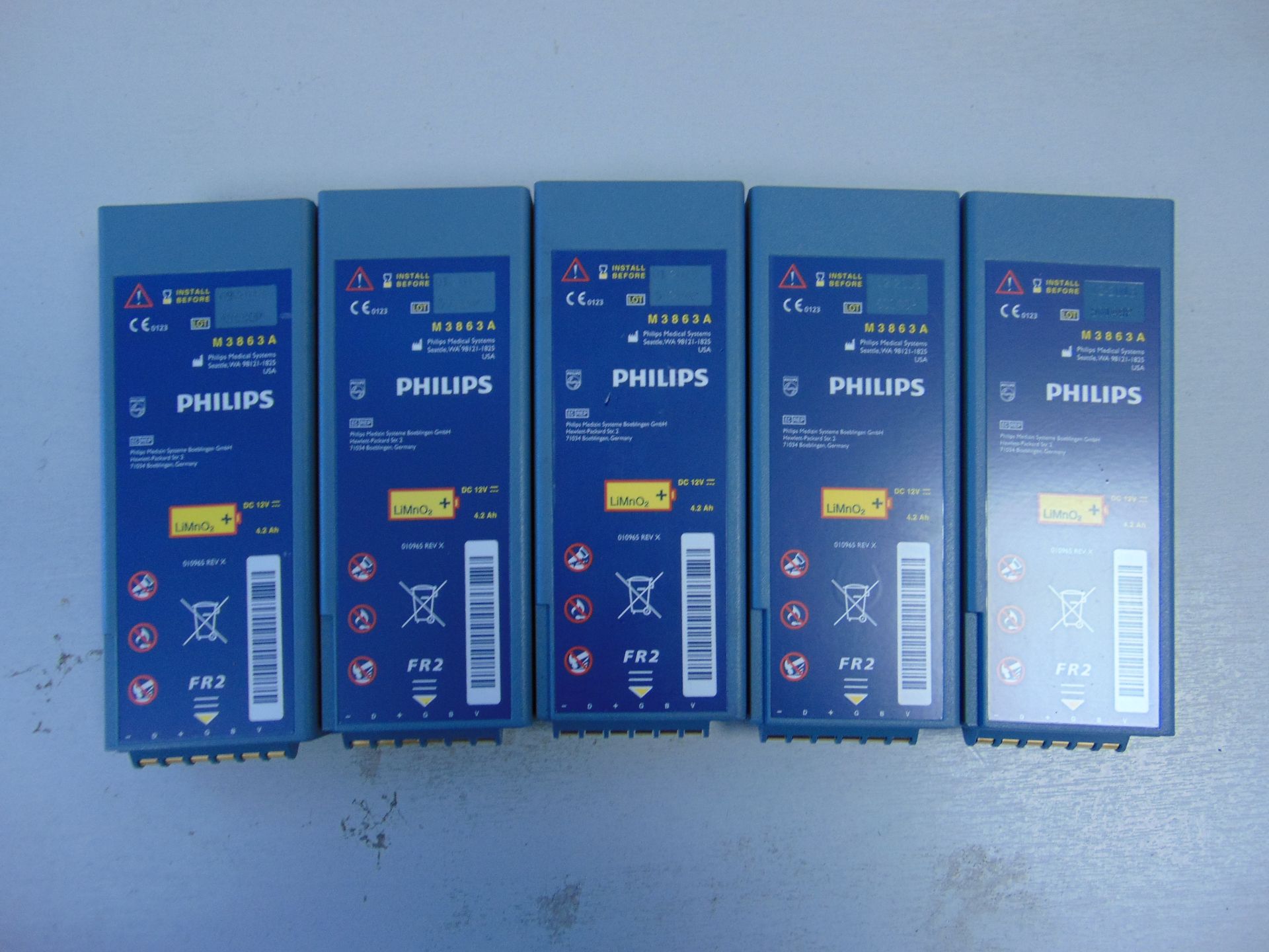 5 x Philips Heartstart FR2 Defibrillator Batteries - Image 2 of 3