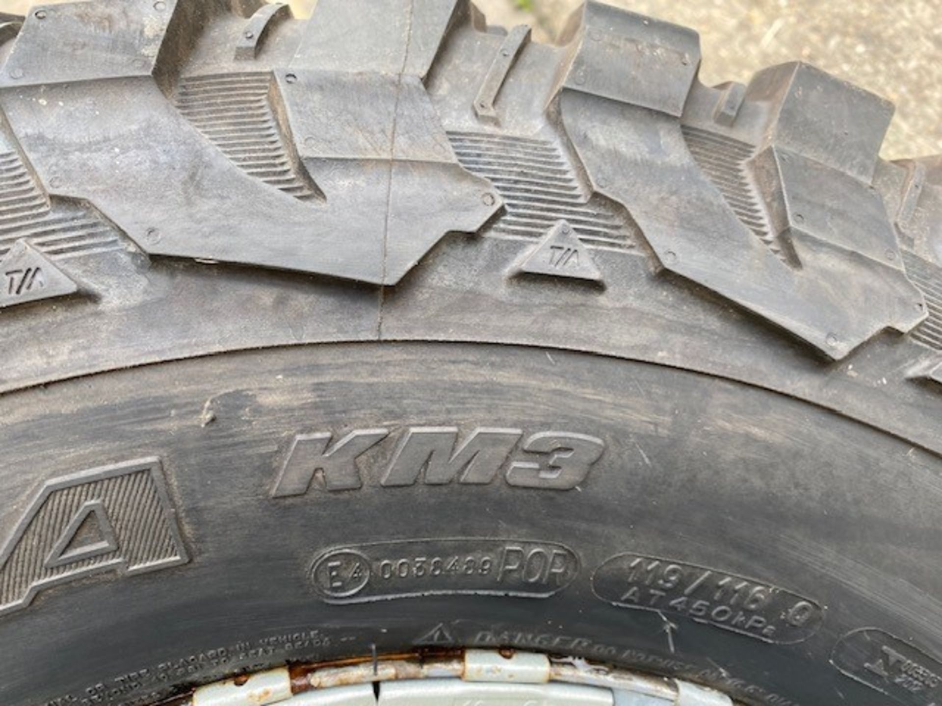 BF Goodrich 265/75R16 wheels and tyres x 4 - Image 11 of 11