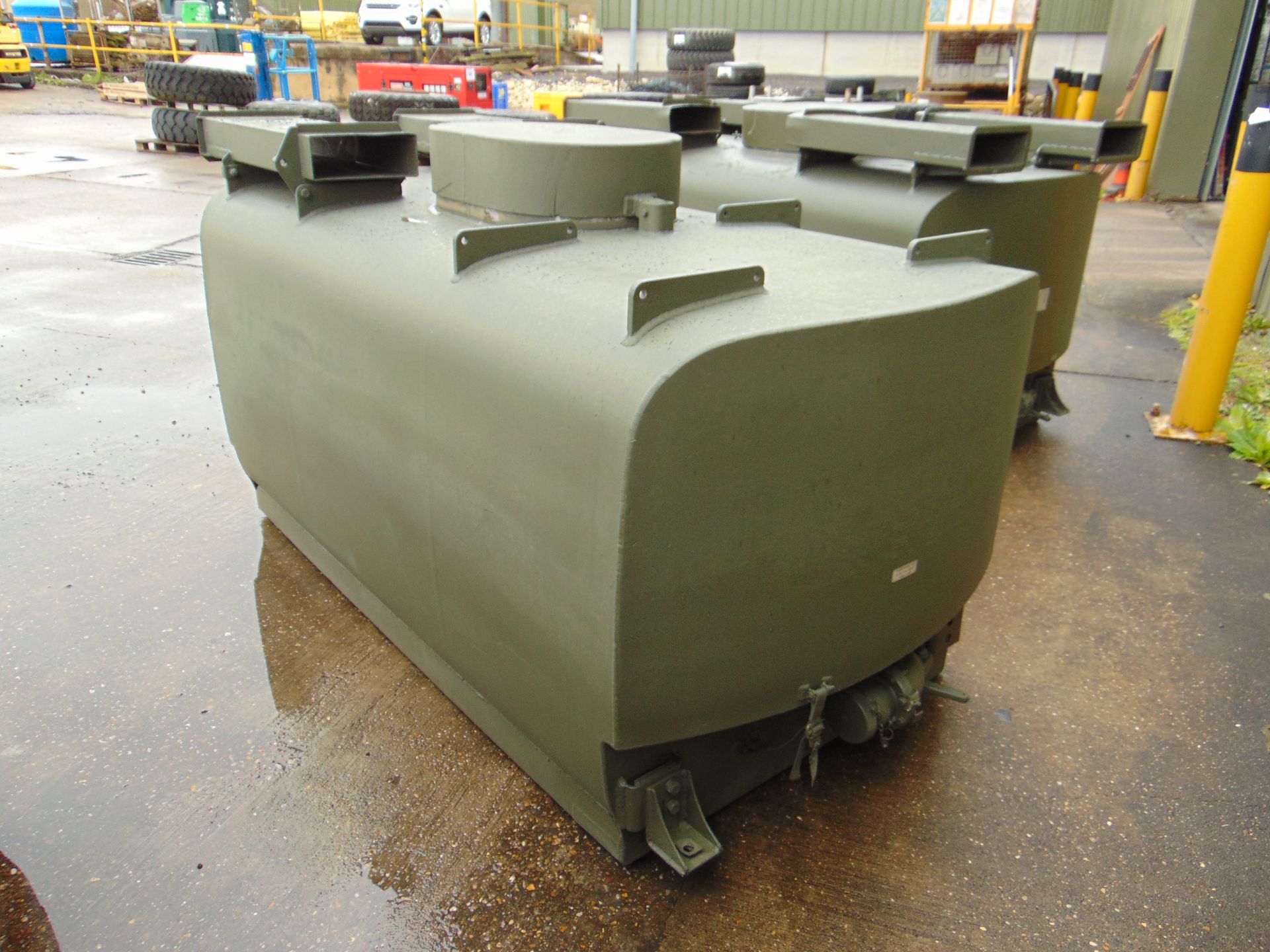 Gloster Saro 2,200 Ltr Aluminium Fuel / Fluid Distribution Tank - Image 5 of 14