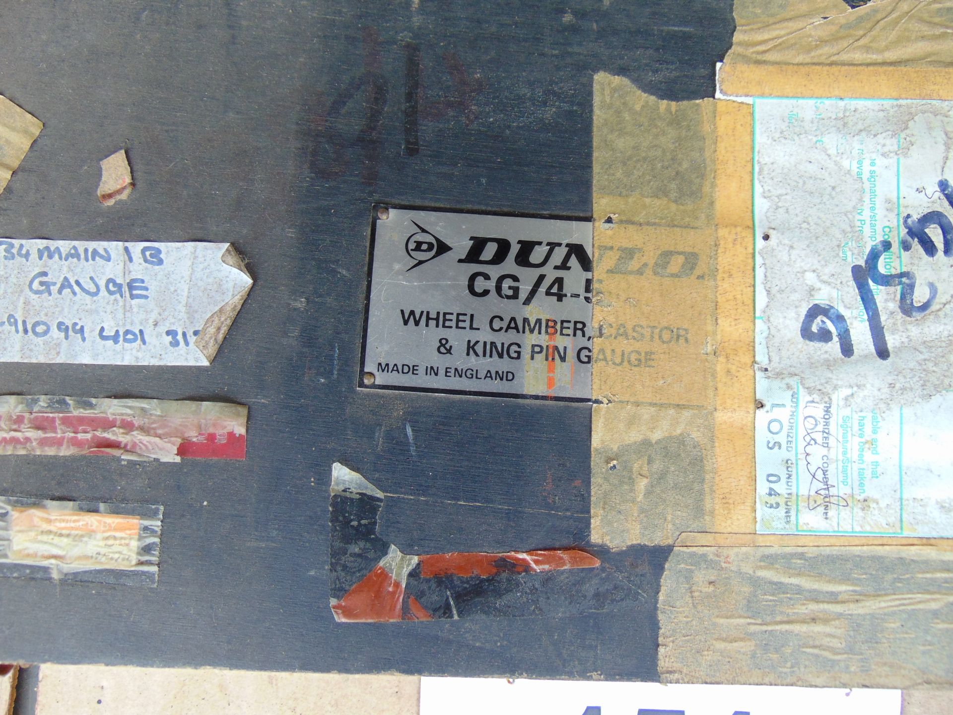 New Unissued Dunlop Wheel, Camber, Castor and King Pin Gauge Kit in Transit Case from MoD - Image 5 of 7