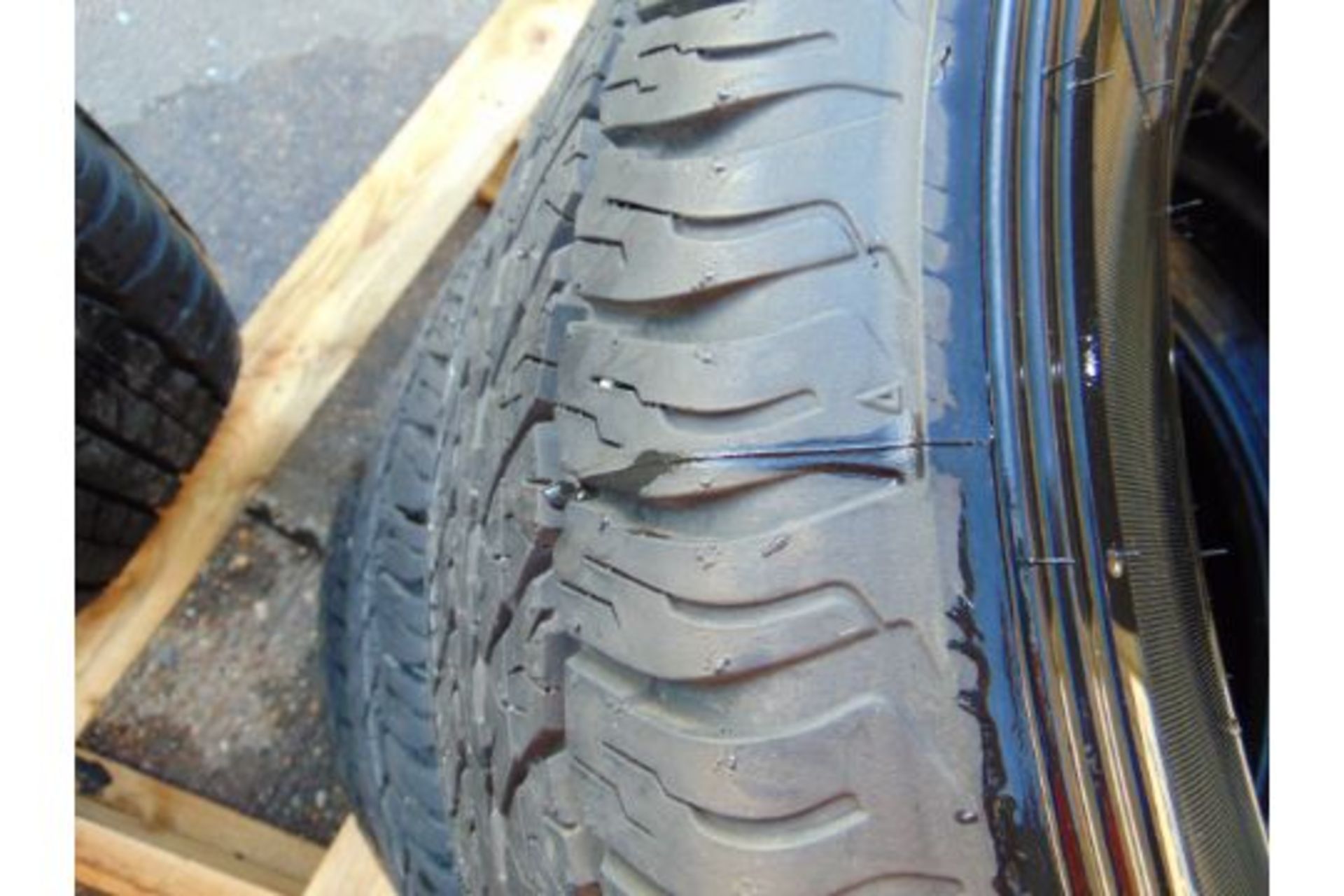4 x Dunlop AT20 Grand Trek Tyres 265/60 R18 - Unused / Demounted - Image 5 of 6