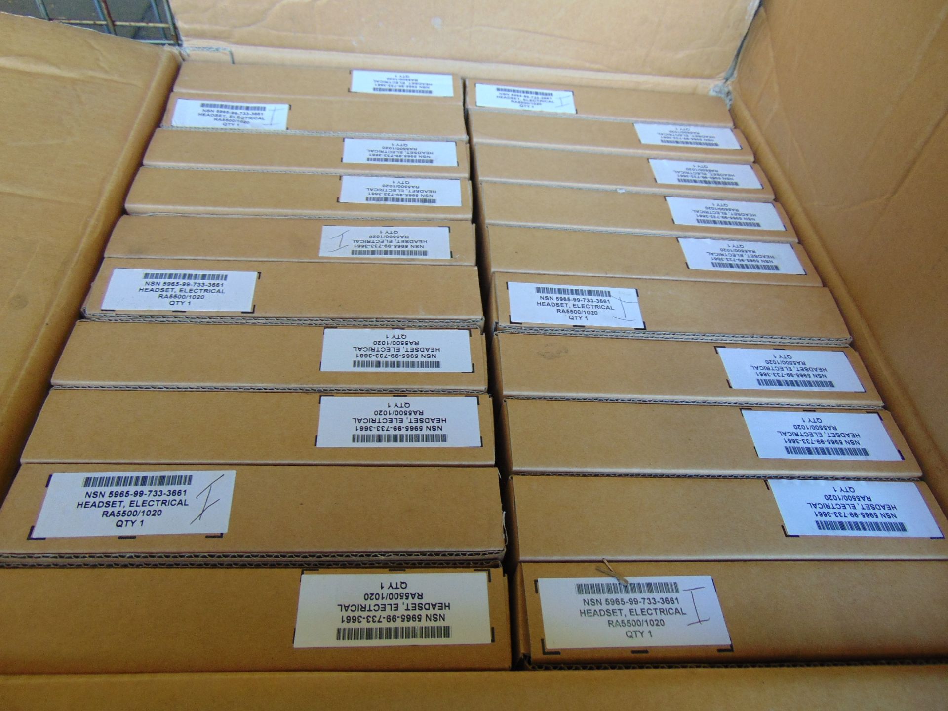 80 x New Unissued Frontier 1000 Clansman / Bowman Headset, (4 Boxes x 20), Original Packing - Bild 5 aus 7
