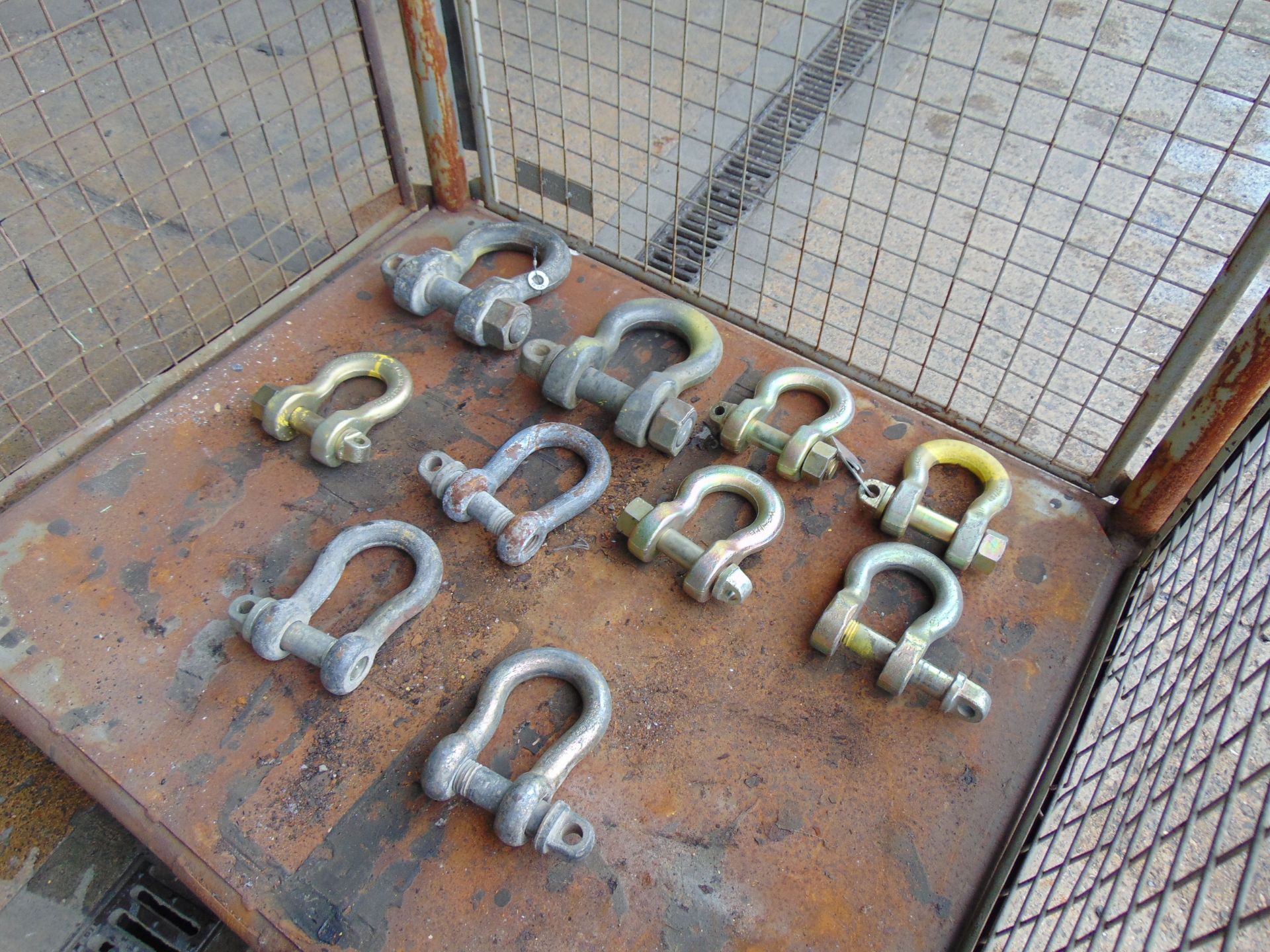 10 x Recovery D Shackles 50 ton to 25 ton - Image 2 of 3