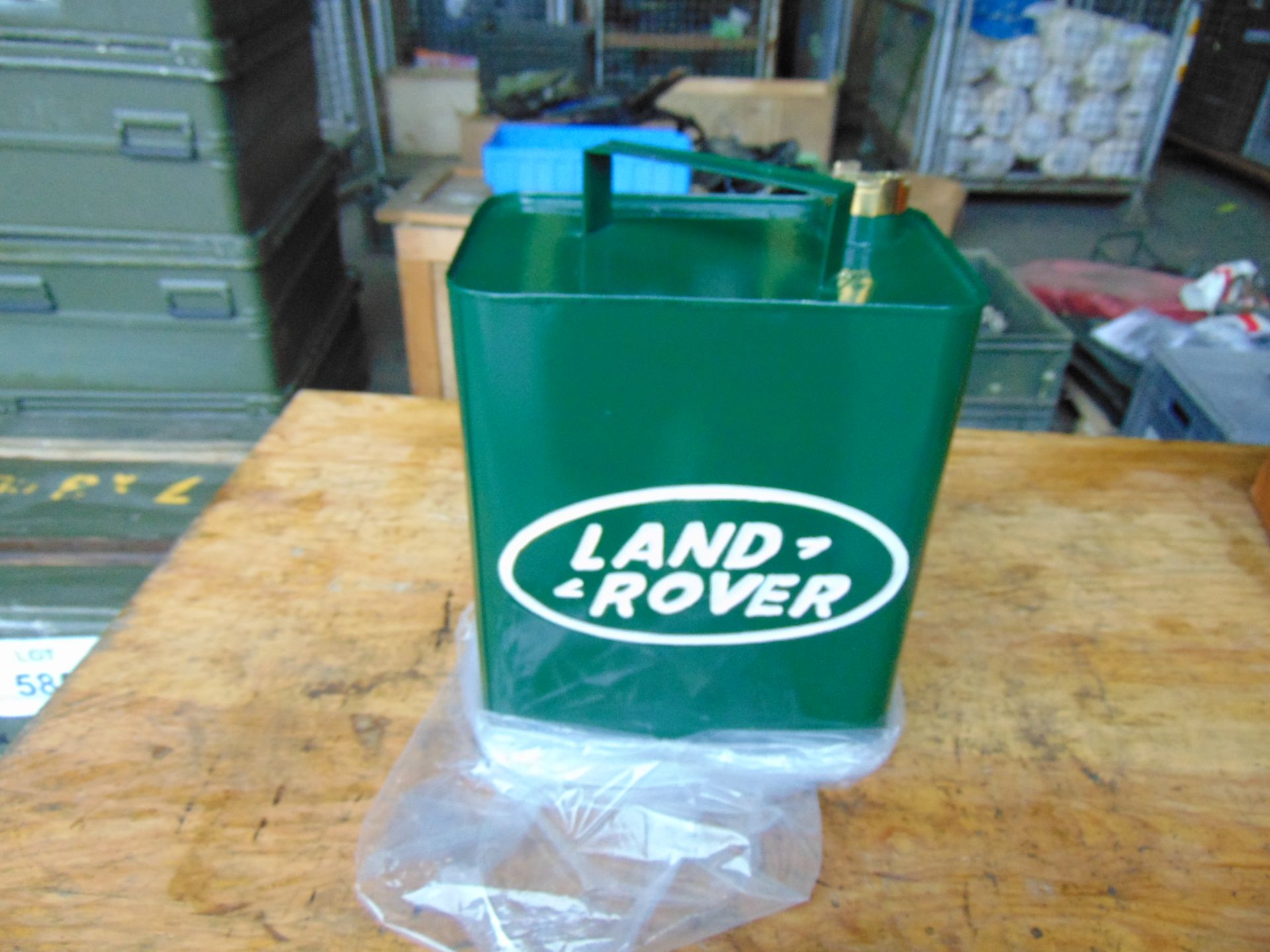 Land Rover 1 Gall Oil/Fuel with Brass Cap - Image 6 of 6