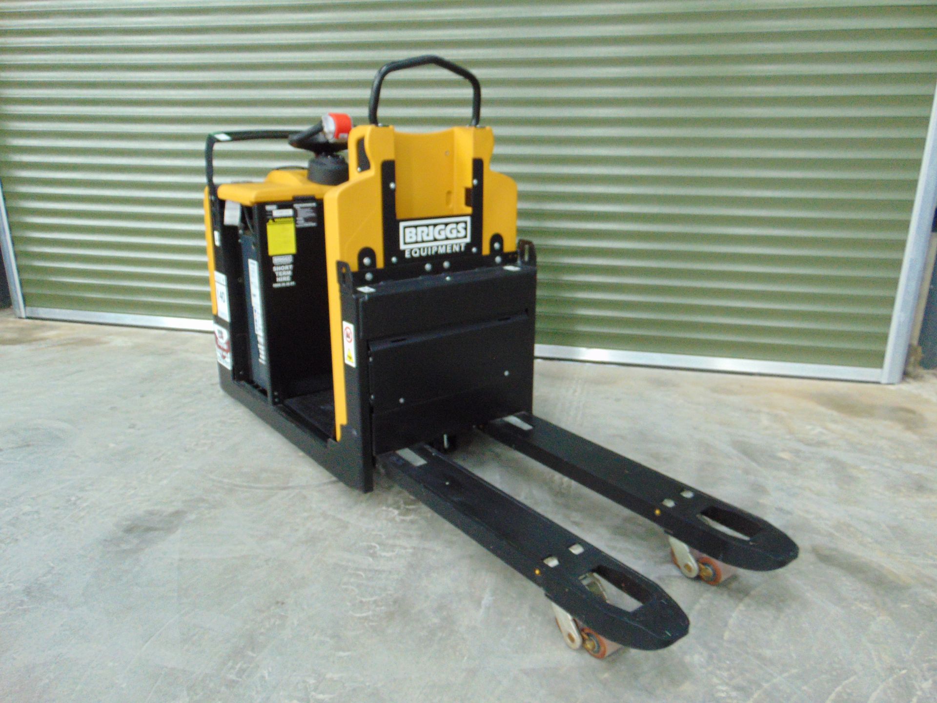 New Unused 2022 Yale MO20 2000Kg Electric Pallet Truck w/ Battery Charger Unit - Bild 5 aus 20