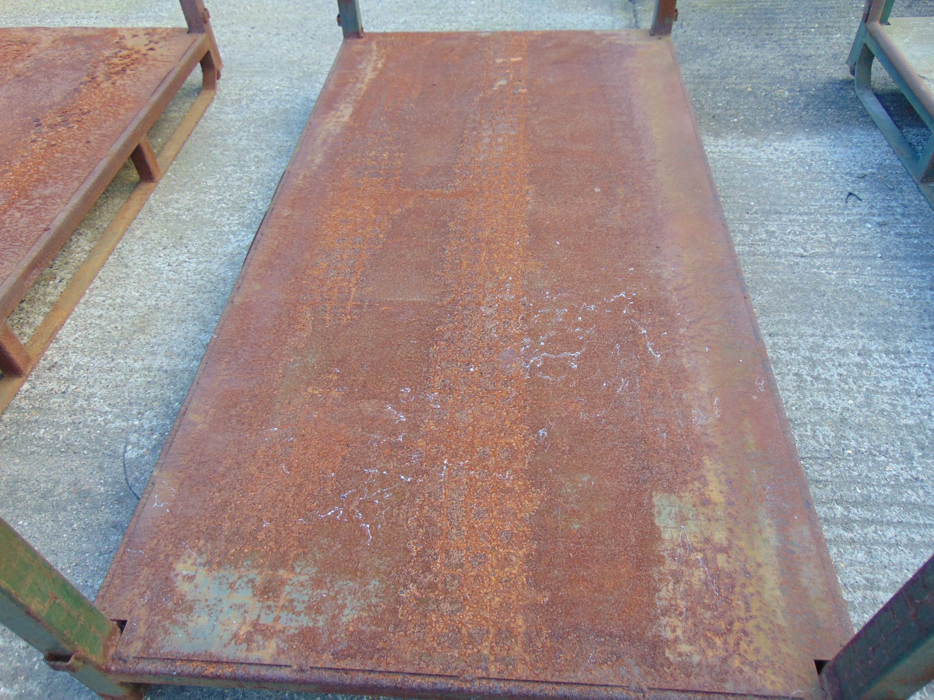 MOD Heavy Duty Stacking Steel Stillage Post Pallet - Image 2 of 3