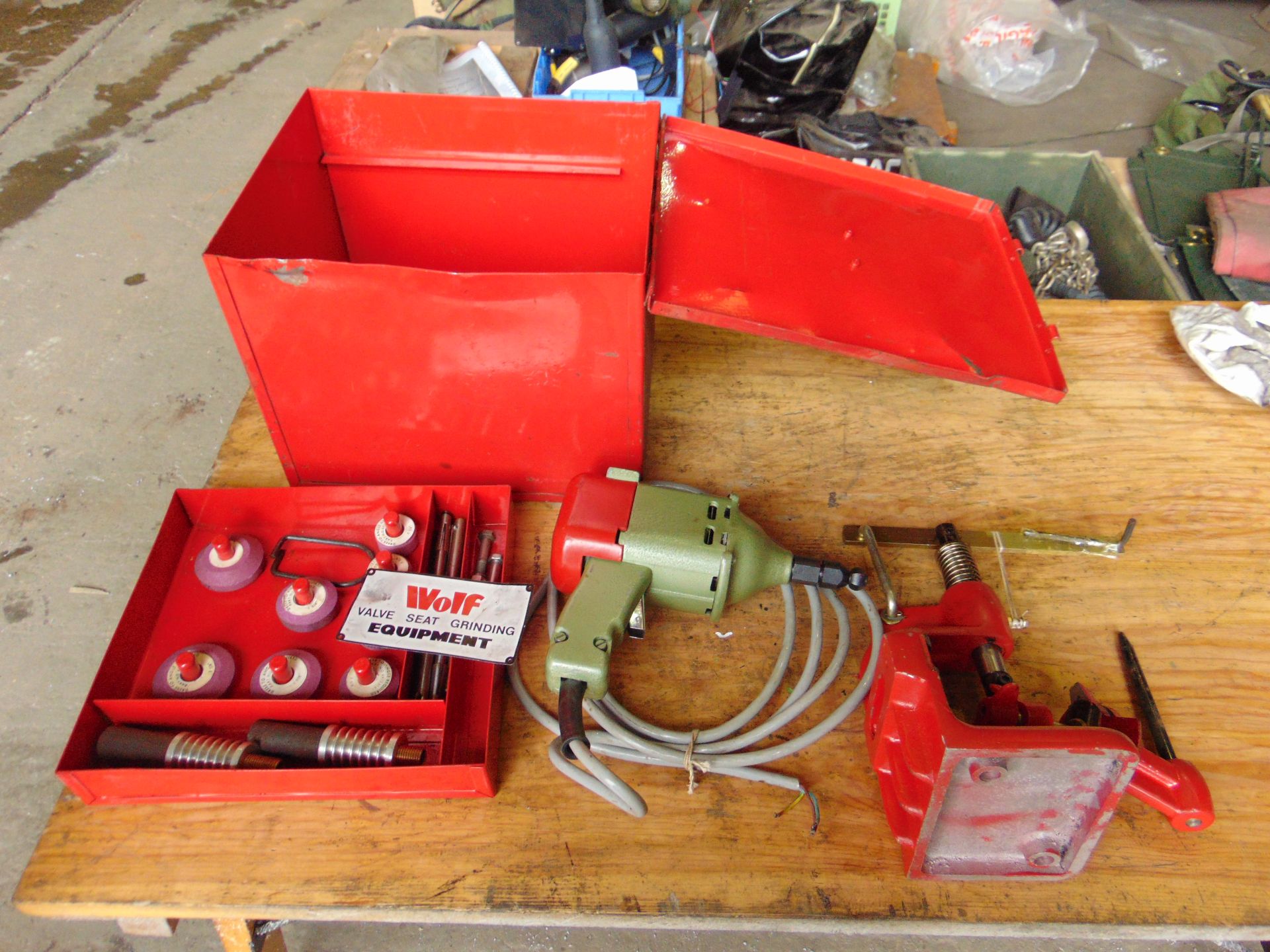 New Unissued Wolf Valve Seat Grinding kit - In Original Transit Case - Image 2 of 7