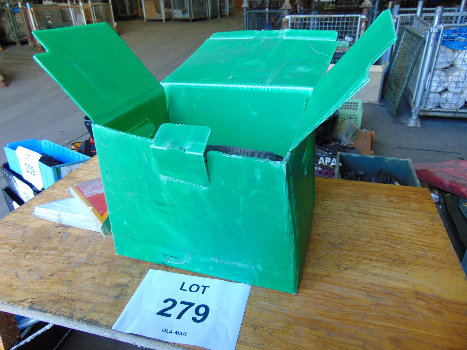 1 x Box of MoD Ratchet Straps etc - Image 4 of 4
