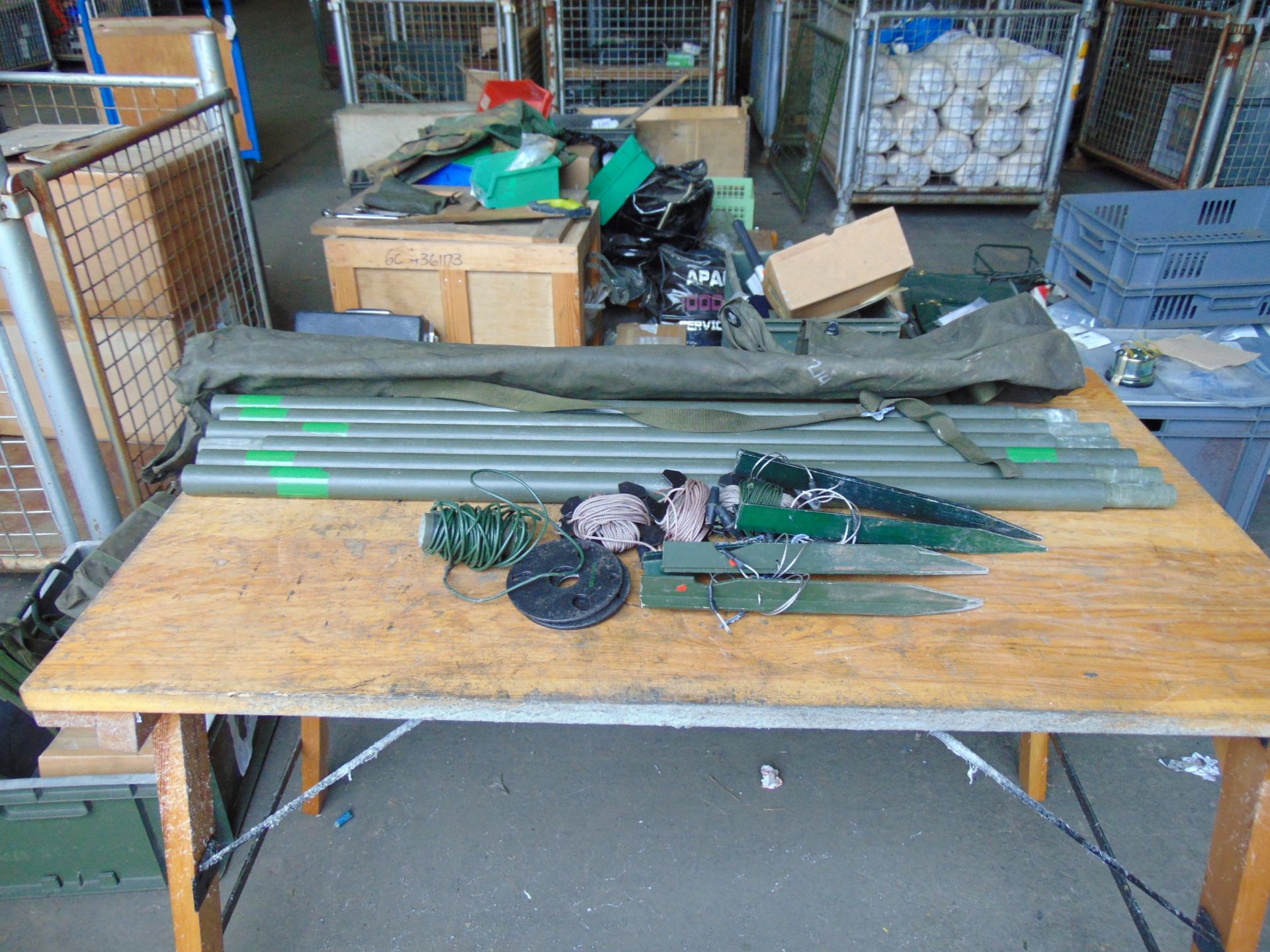 Clansman 6 Section Antenna Kit c/w Ropes, Pegs etc - Image 5 of 5